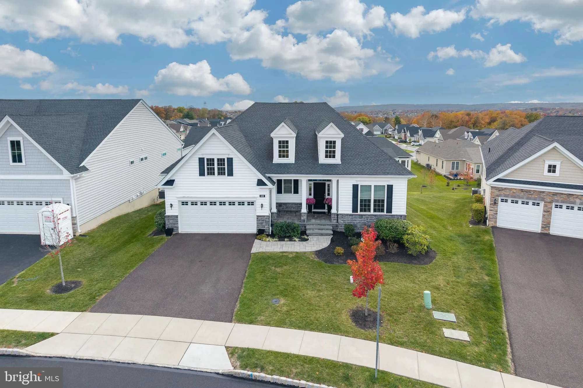 Property Slideshow image 4 of 42 | 609 metal st, Phoenixville, PA, 19460