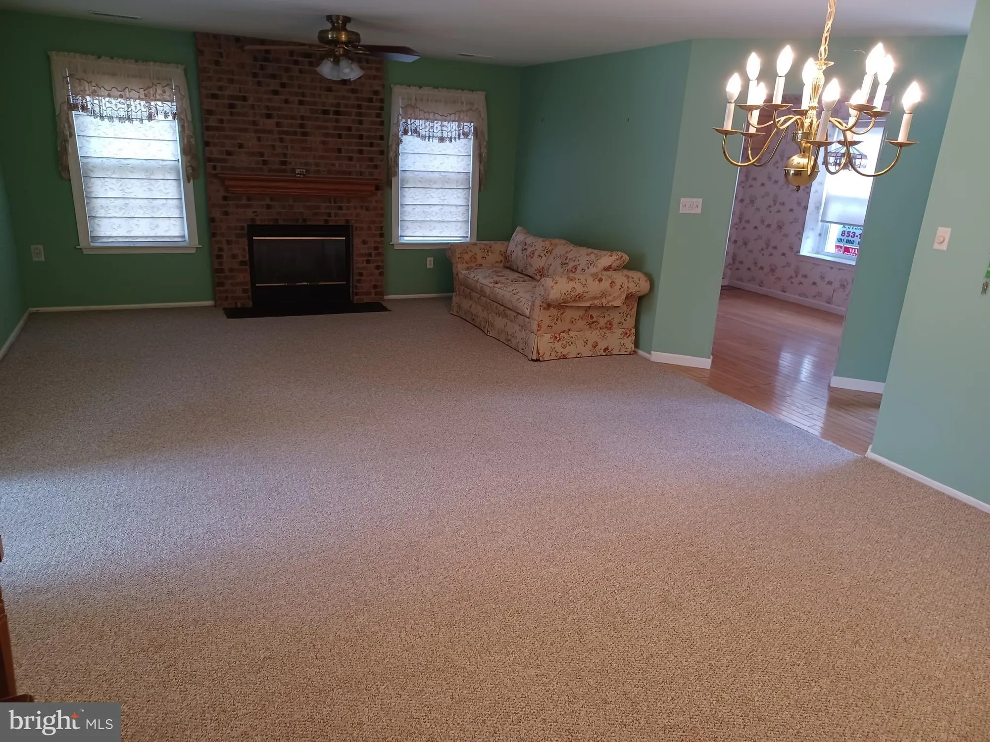 Property Slideshow image 13 of 19 | 54 knollwood dr, Woodbury, NJ, 08096