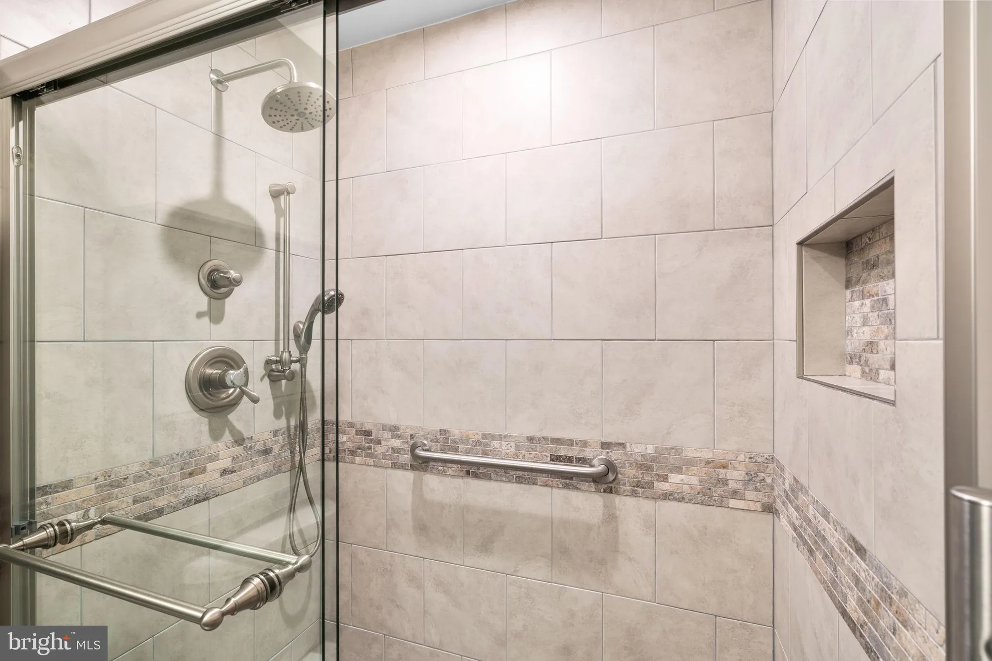 Property Slideshow image 24 of 32 | 3415 island creek ct # 131-a, Silver Spring, MD, 20906