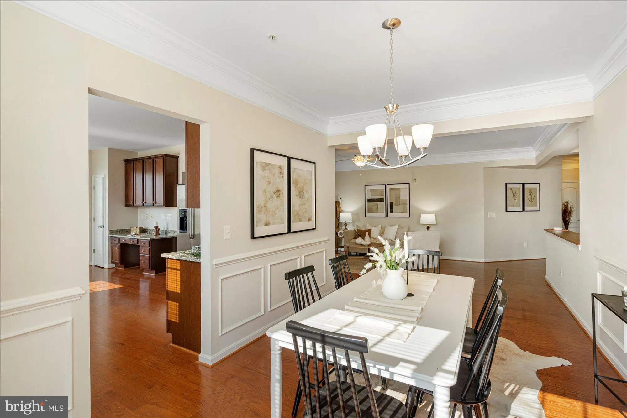Property Slideshow image 7 of 42 | 601 quicksilver ct unit 203, Reisterstown, MD, 21136