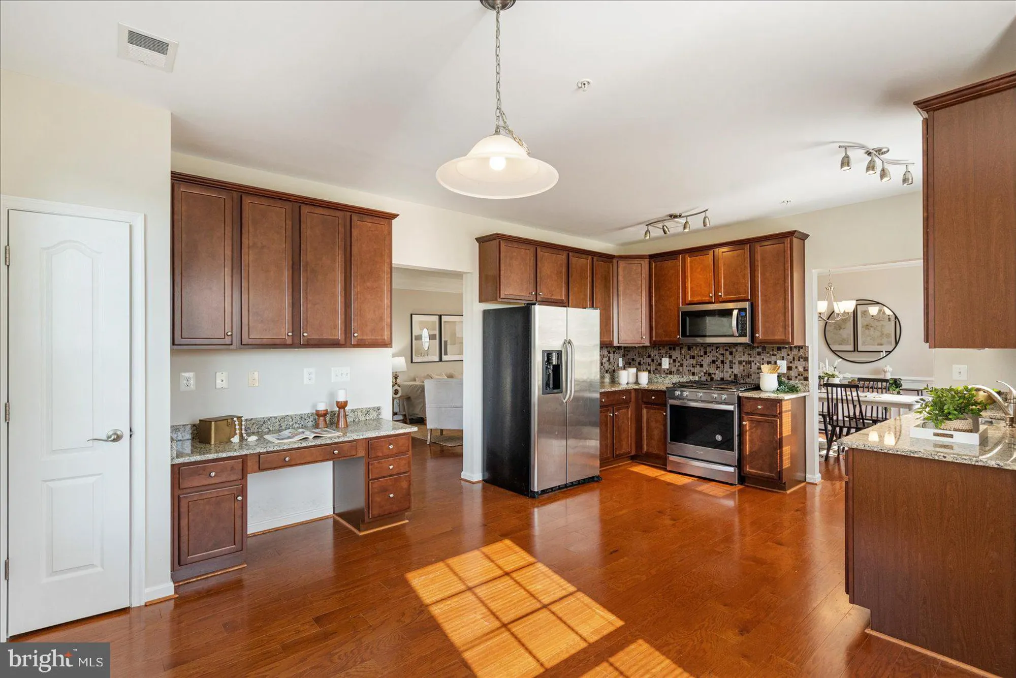 Property Slideshow image 12 of 42 | 601 quicksilver ct unit 203, Reisterstown, MD, 21136