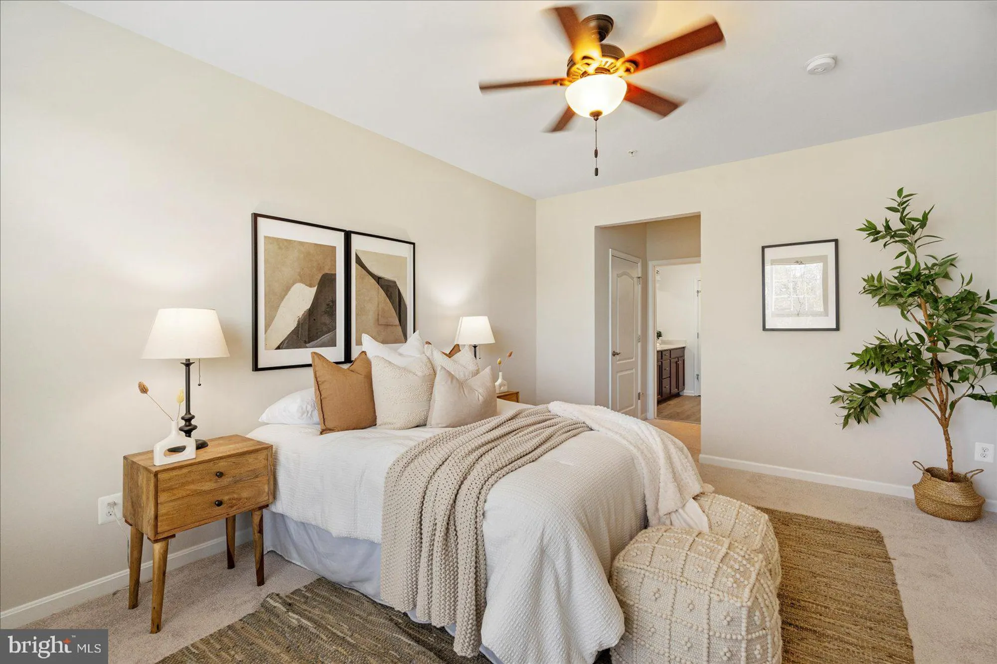 Property Slideshow image 19 of 42 | 601 quicksilver ct unit 203, Reisterstown, MD, 21136