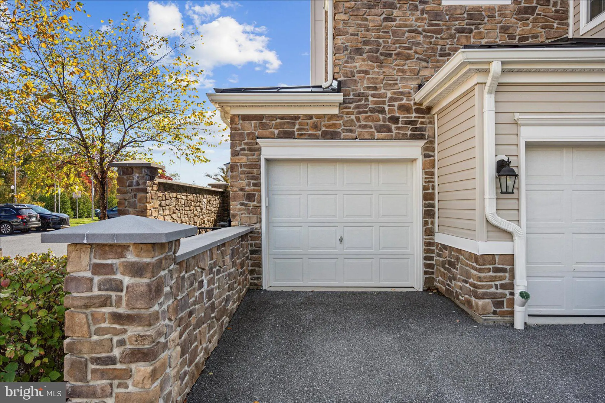 Property Slideshow image 36 of 42 | 601 quicksilver ct unit 203, Reisterstown, MD, 21136
