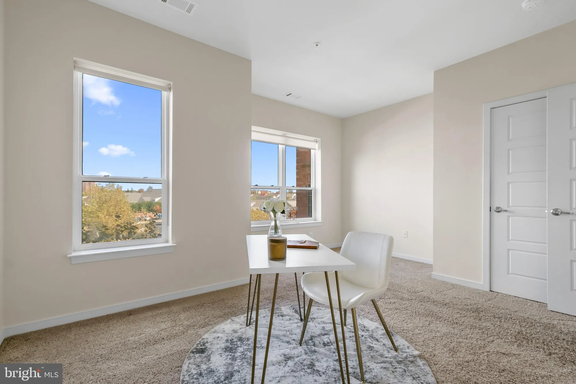 Property Slideshow image 17 of 94 | 8970 fascination ct apt 315, Lorton, VA, 22079