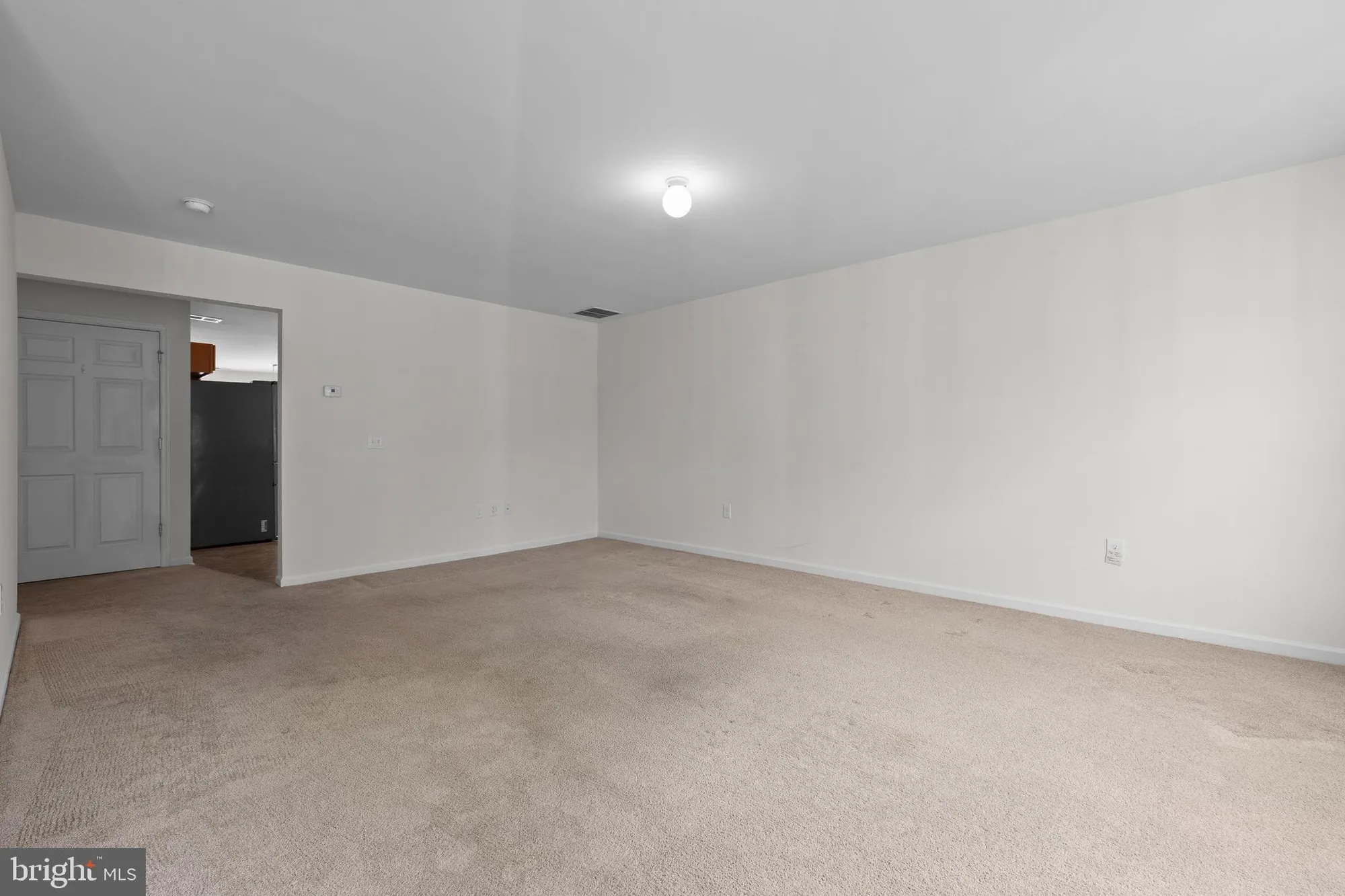 Property Slideshow image 4 of 23 | 1536 glasgow st 80, Pottstown, PA, 19464