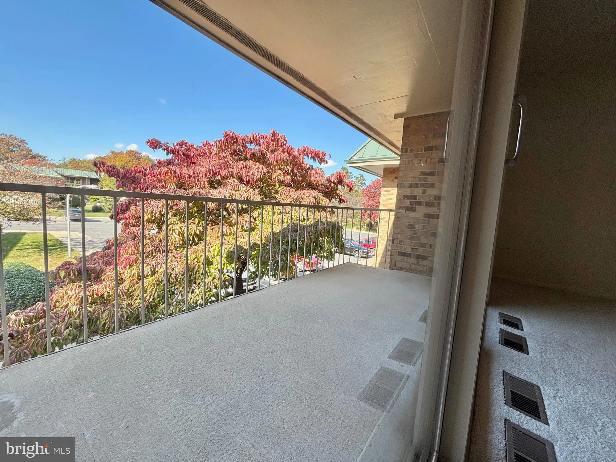 Property Slideshow image 12 of 18 | 3352 chiswick ct 57-3e, Silver Spring, MD, 20906