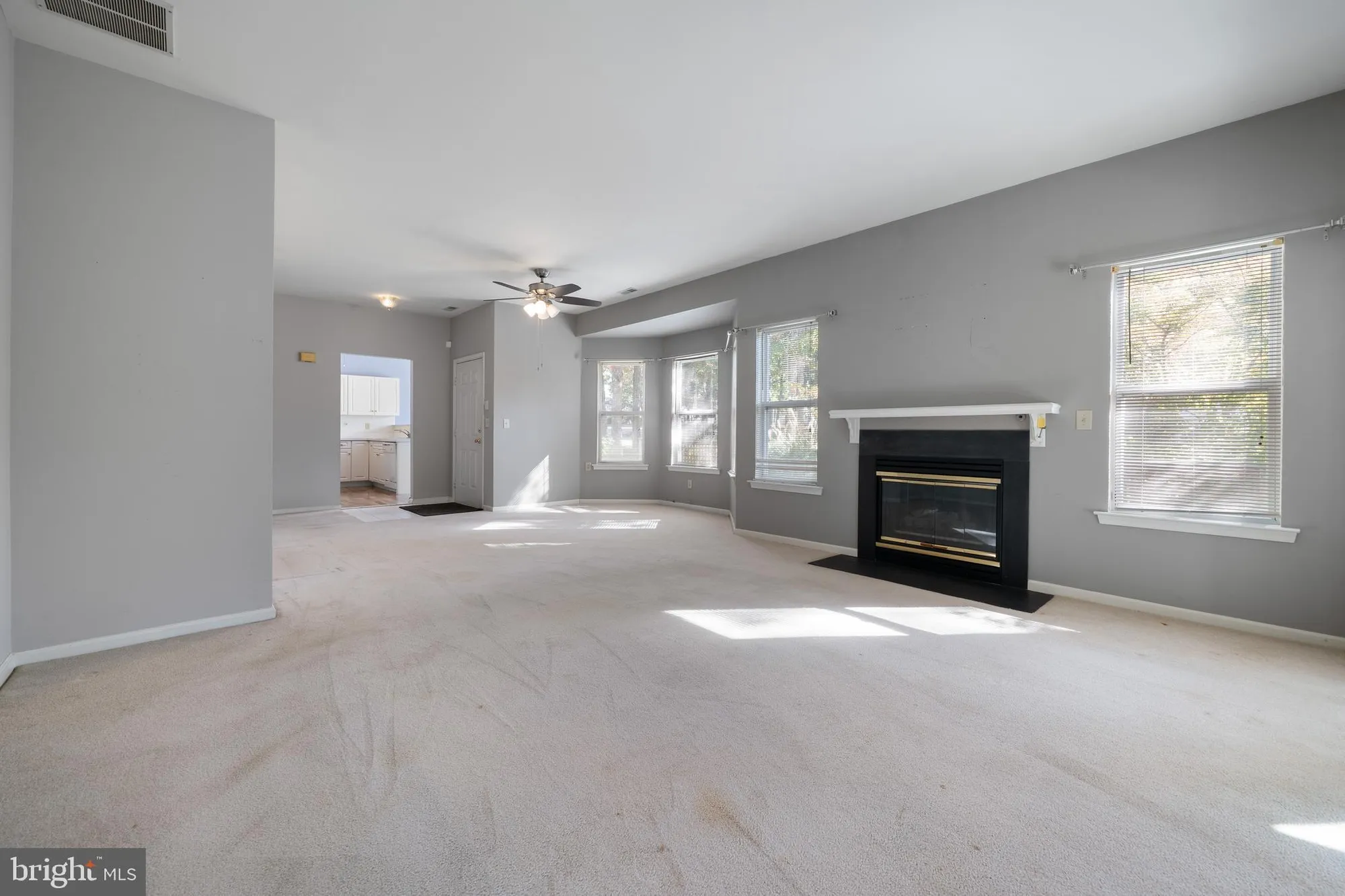 Property Slideshow image 10 of 36 | 16 newport rd, Manahawkin, NJ, 08050