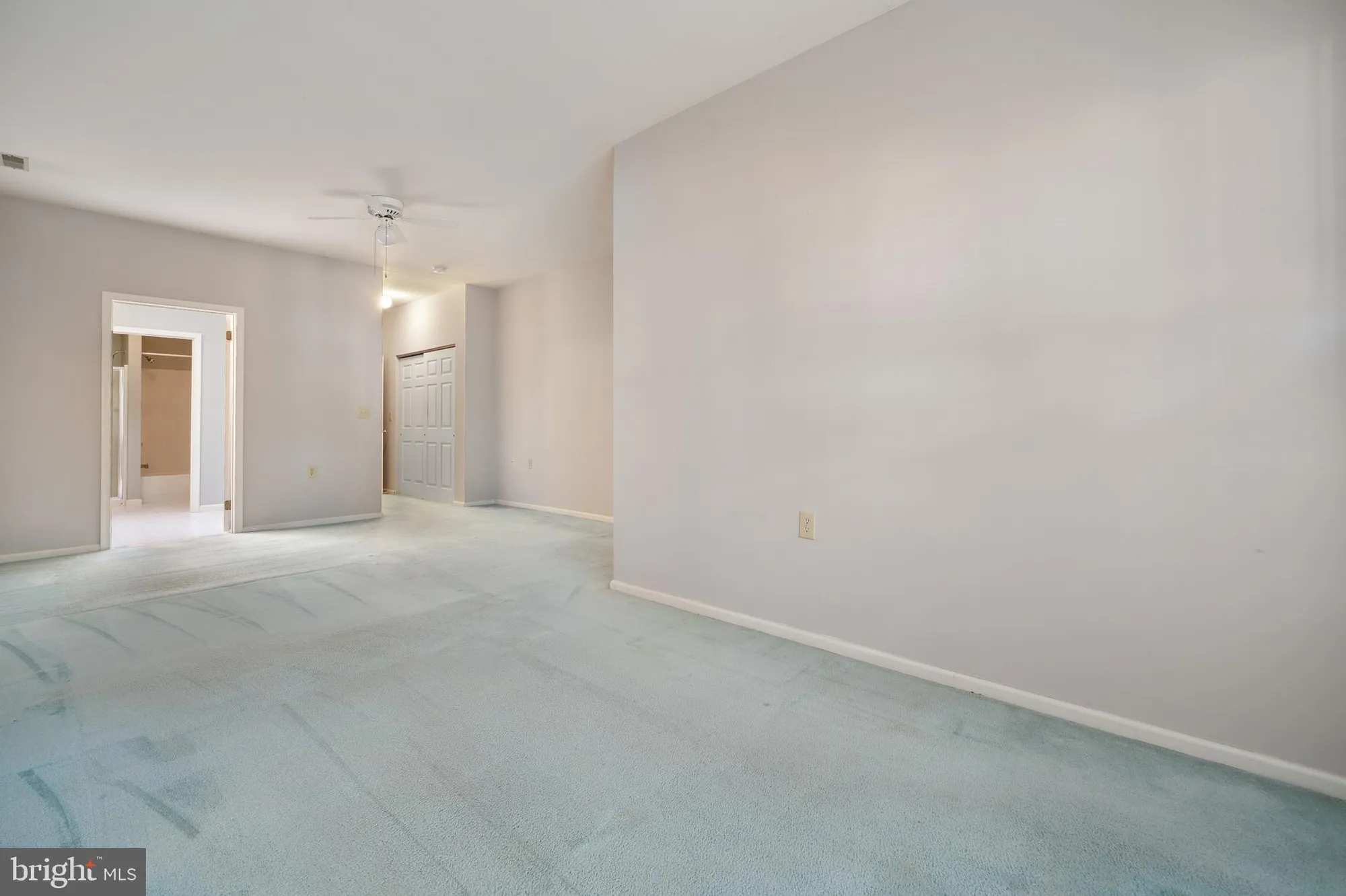 Property Slideshow image 17 of 36 | 16 newport rd, Manahawkin, NJ, 08050