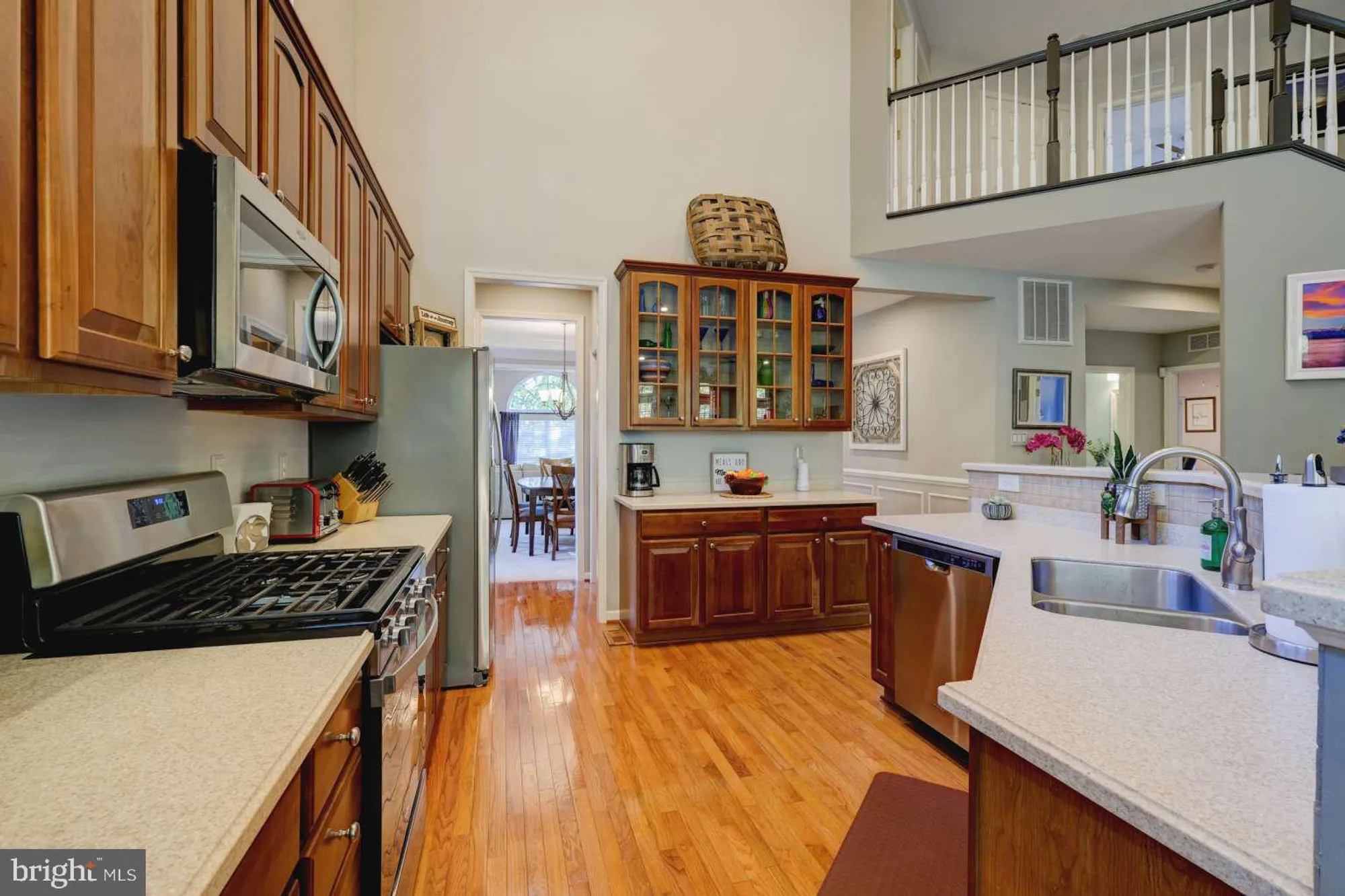 Property Slideshow image 12 of 30 | 172 hearthstone dr, Berlin, NJ, 08009