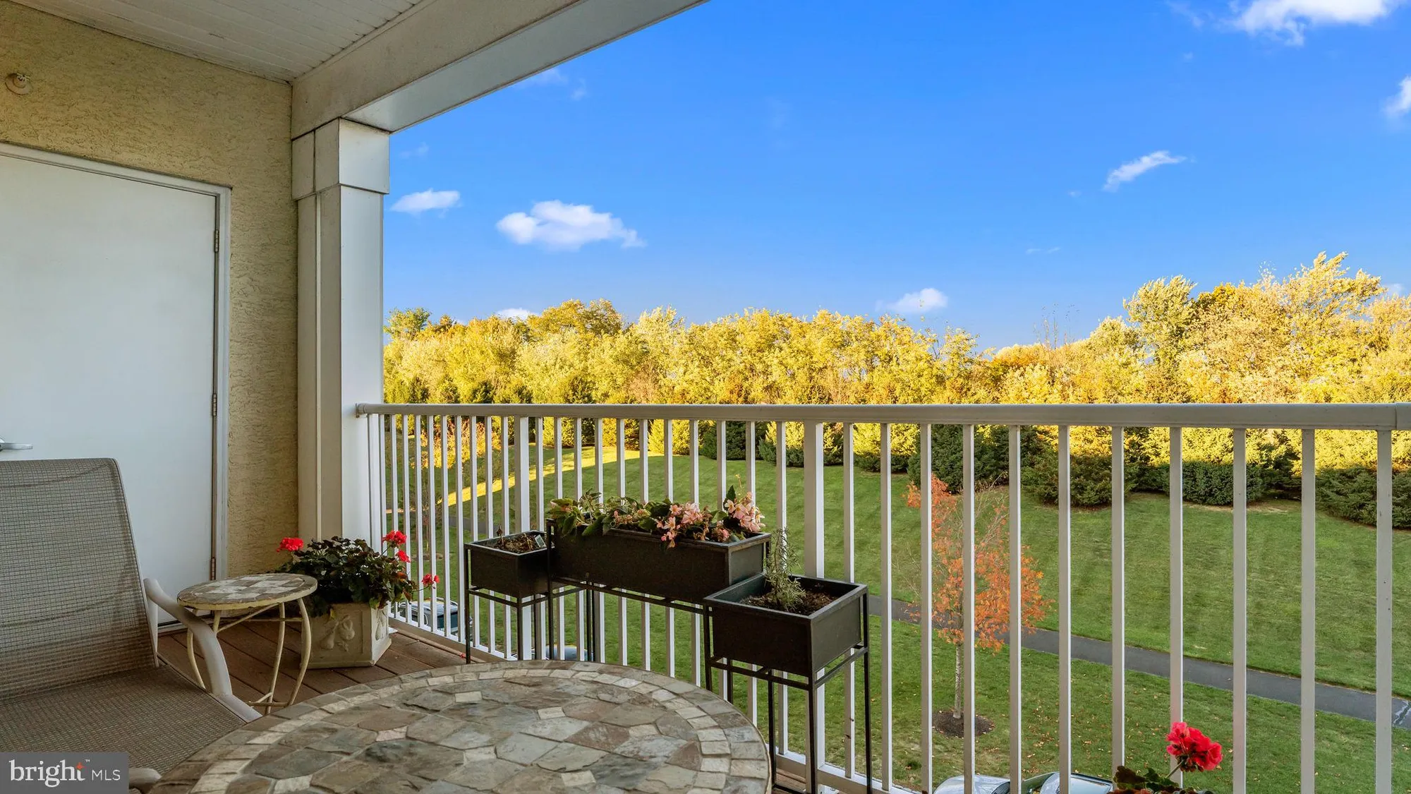 Property Slideshow image 21 of 37 | 4324 meridian blvd # 4324, Warrington, PA, 18976