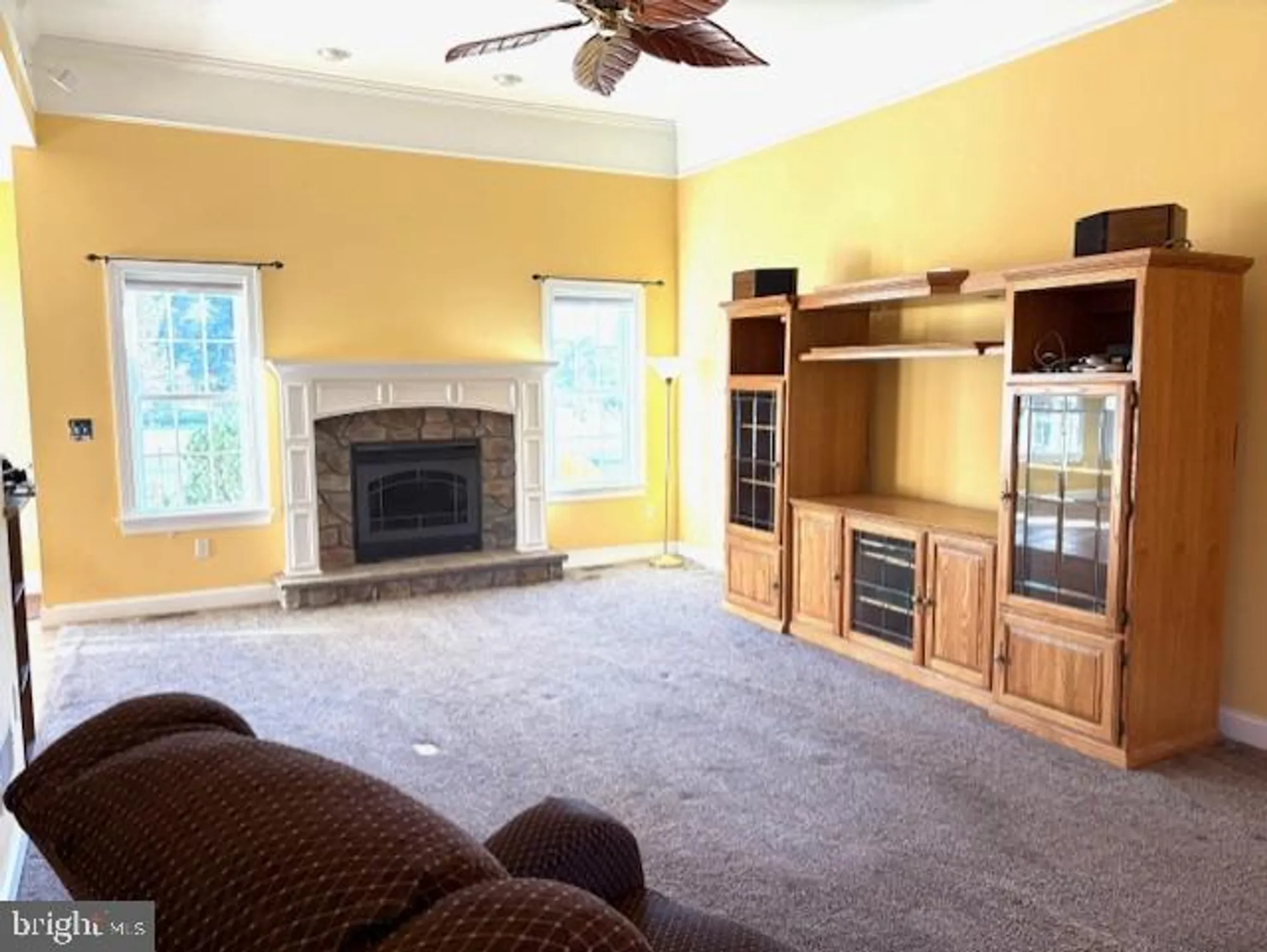 Property Slideshow image 10 of 18 | 121 copper beech ln, Womelsdorf, PA, 19567