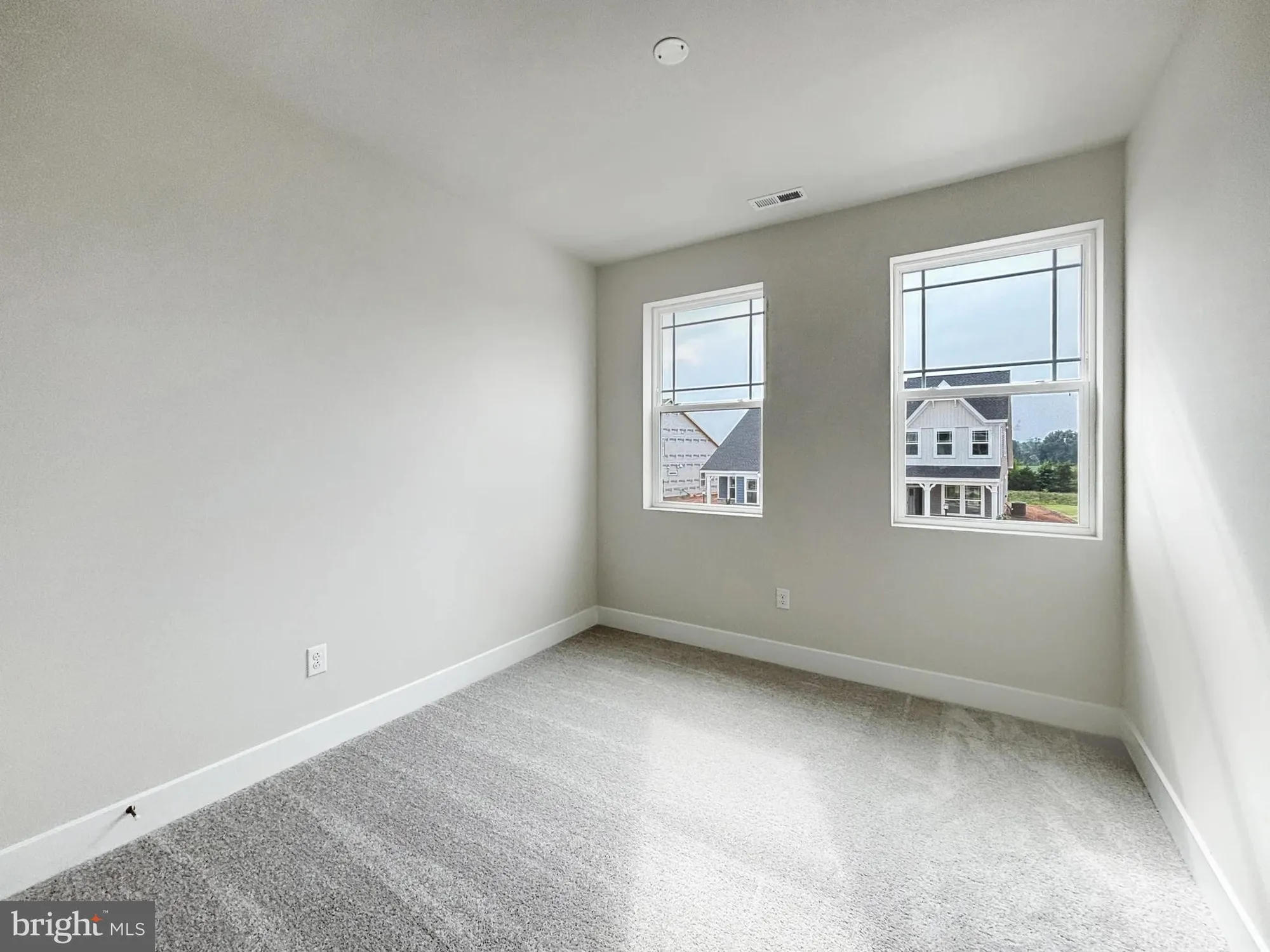 Property Slideshow image 11 of 36 | 154 grand overlook dr, Gettysburg, PA, 17325