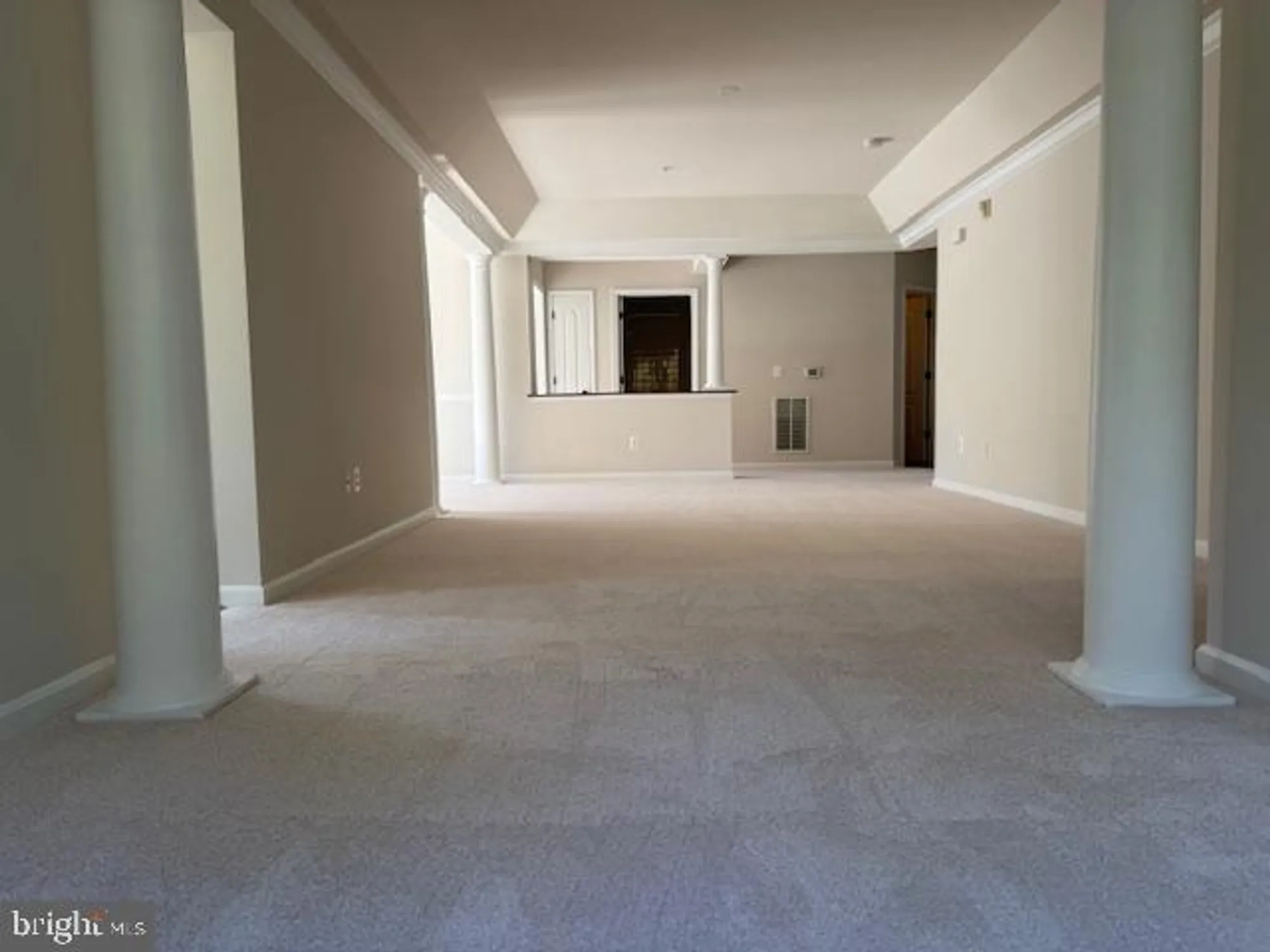 Property Slideshow image 8 of 26 | 8612 fluttering leaf trl 203, Odenton, MD, 21113