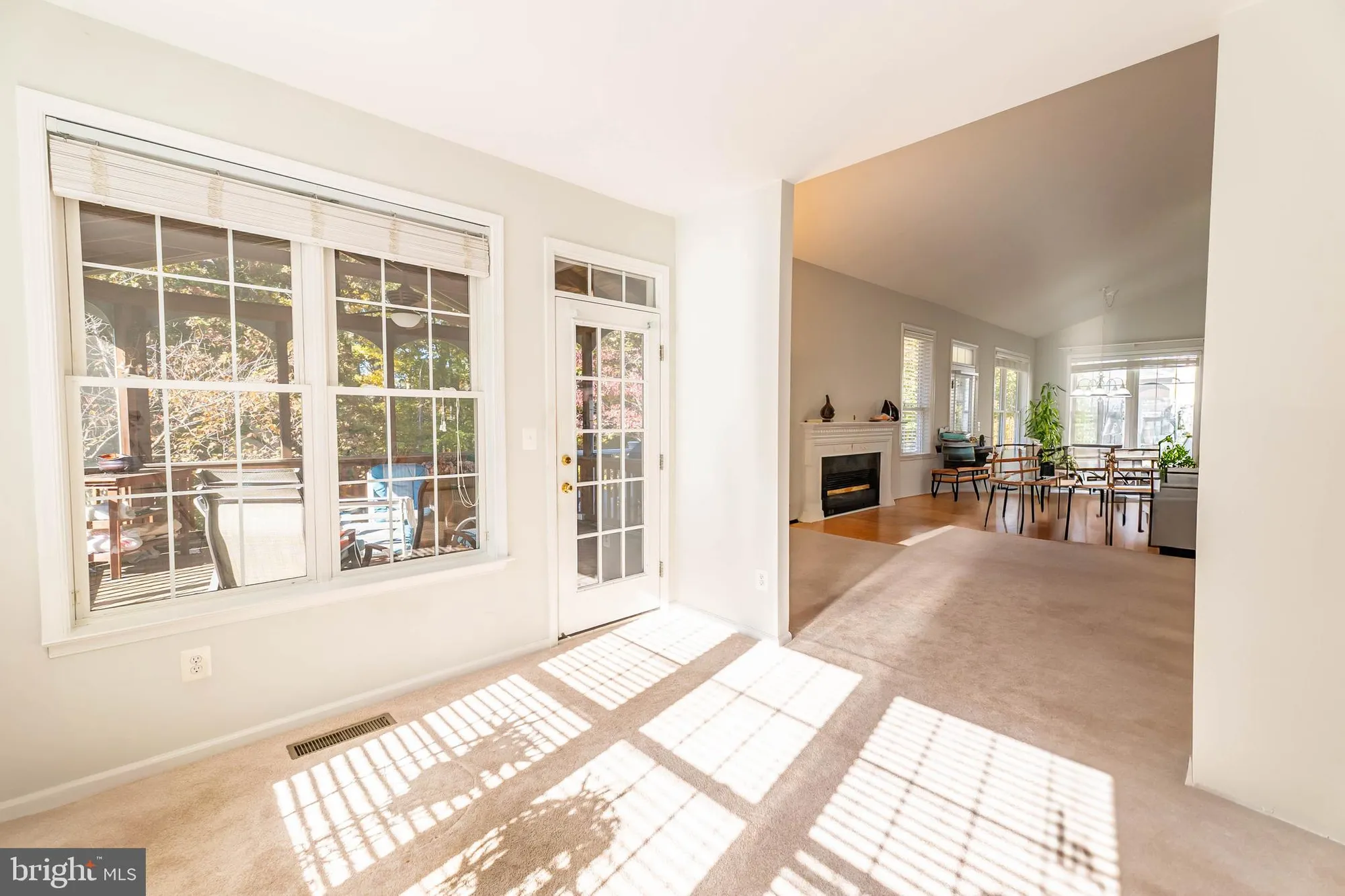 Property Slideshow image 18 of 55 | 6880 saddle run way, Gainesville, VA, 20155