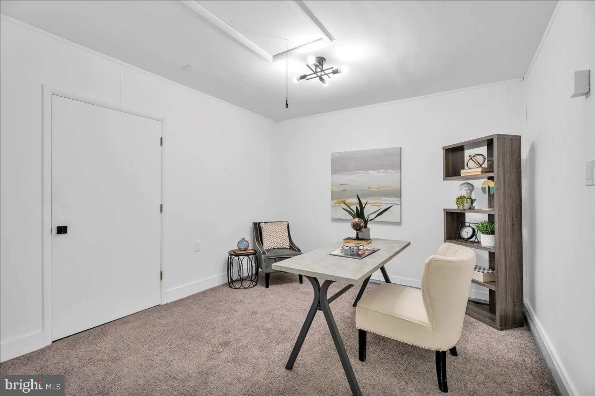 Property Slideshow image 15 of 17 | 19 dunstable rd, Southampton, NJ, 08088