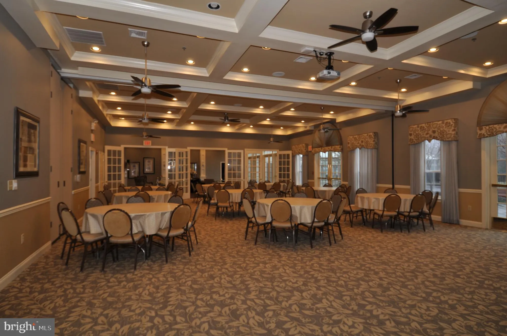 Property Slideshow image 25 of 36 | 49 chamber ln, Columbus, NJ, 08022