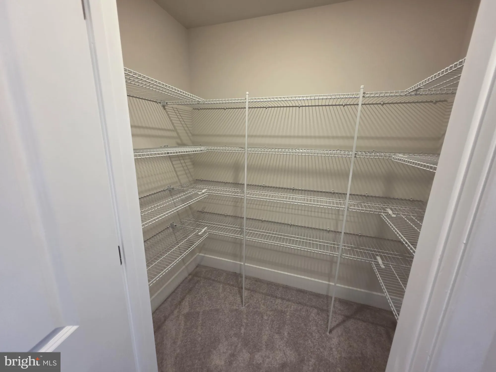 Property Slideshow image 23 of 38 | 1354 crested wood dr dr, Laurel, MD, 20724