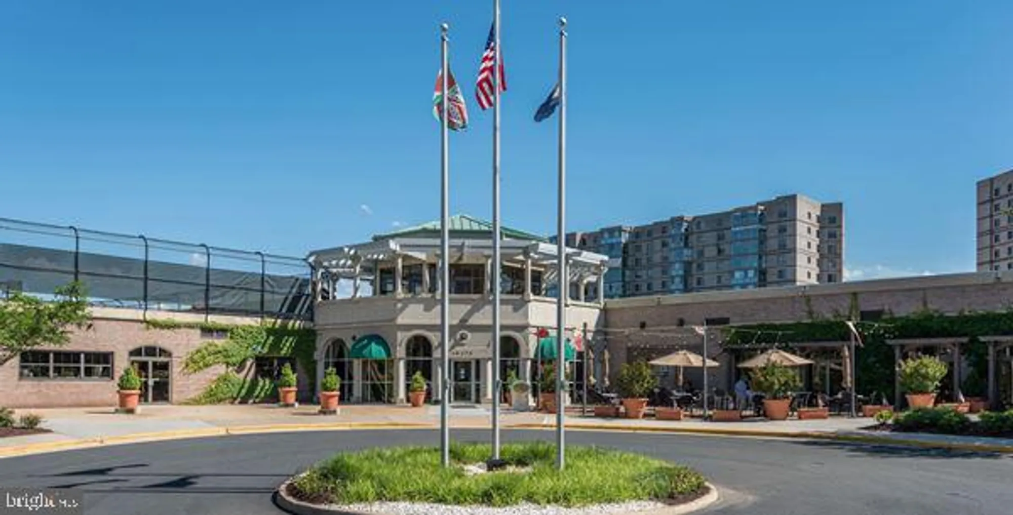 Property Slideshow image 36 of 80 | 19385 cypress ridge ter unit 907, Leesburg, VA, 20176