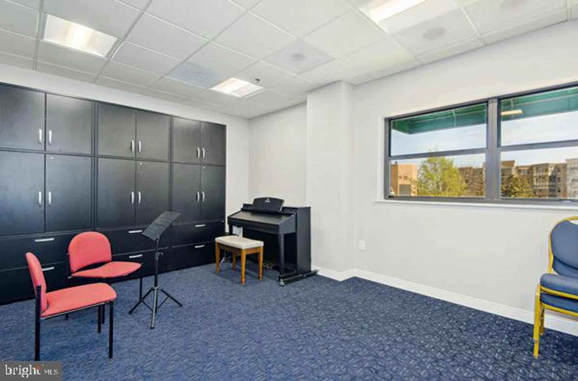 Property Slideshow image 58 of 80 | 19385 cypress ridge ter unit 907, Leesburg, VA, 20176