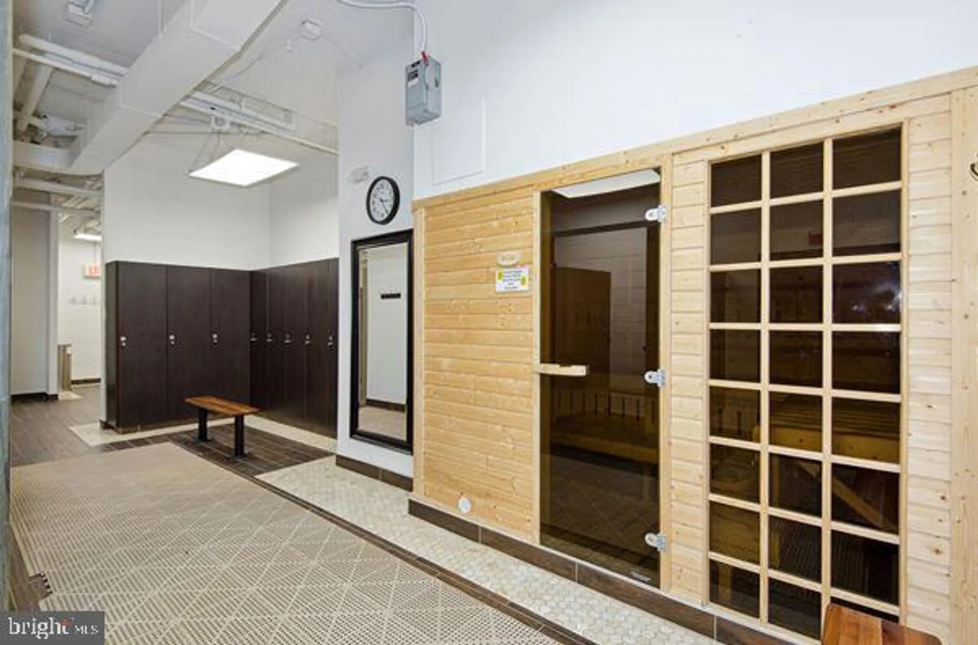 Property Slideshow image 66 of 80 | 19385 cypress ridge ter unit 907, Leesburg, VA, 20176