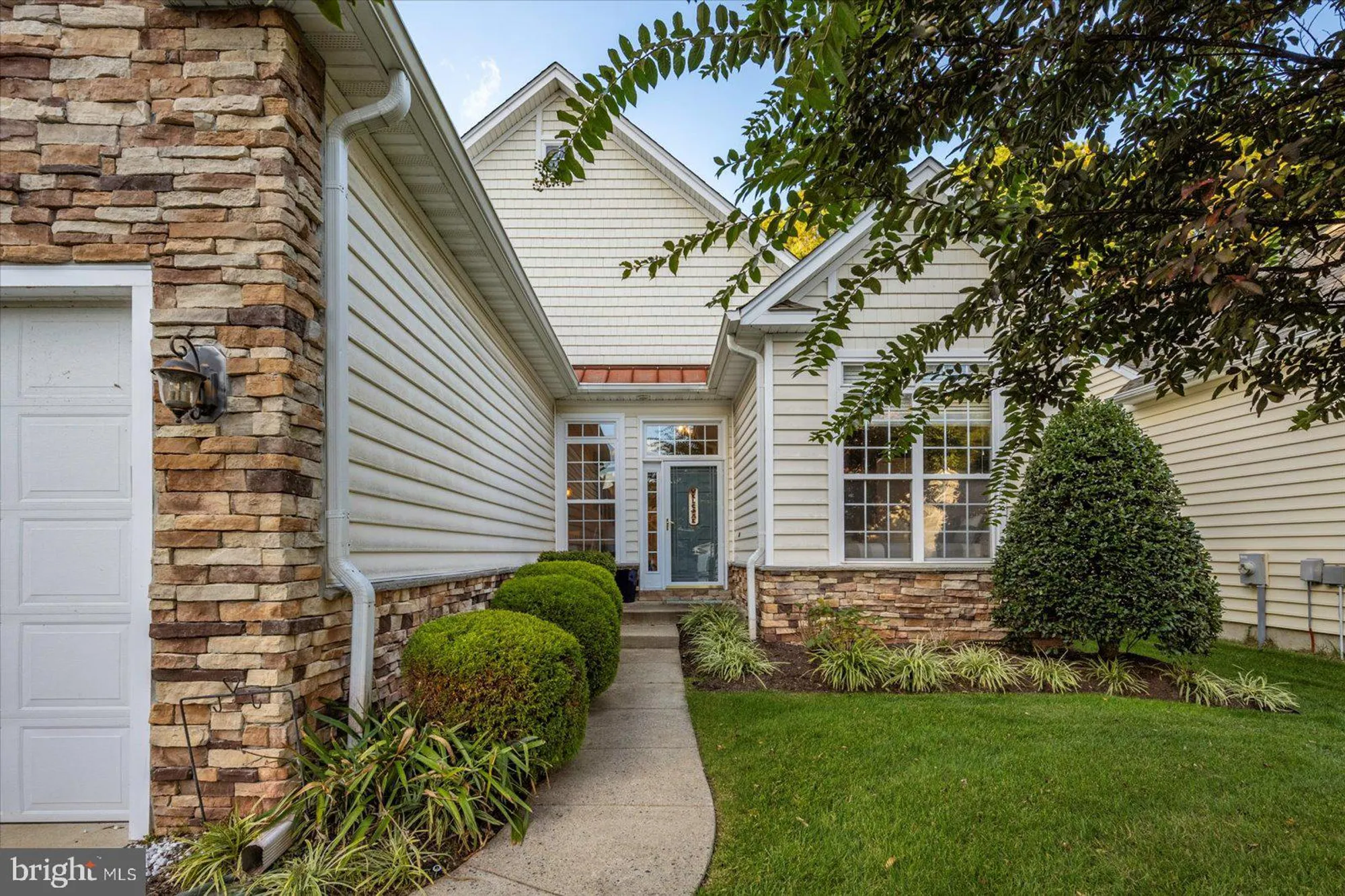 Property Slideshow image 8 of 62 | 20 chatham ct, Ocean Pines, MD, 21811