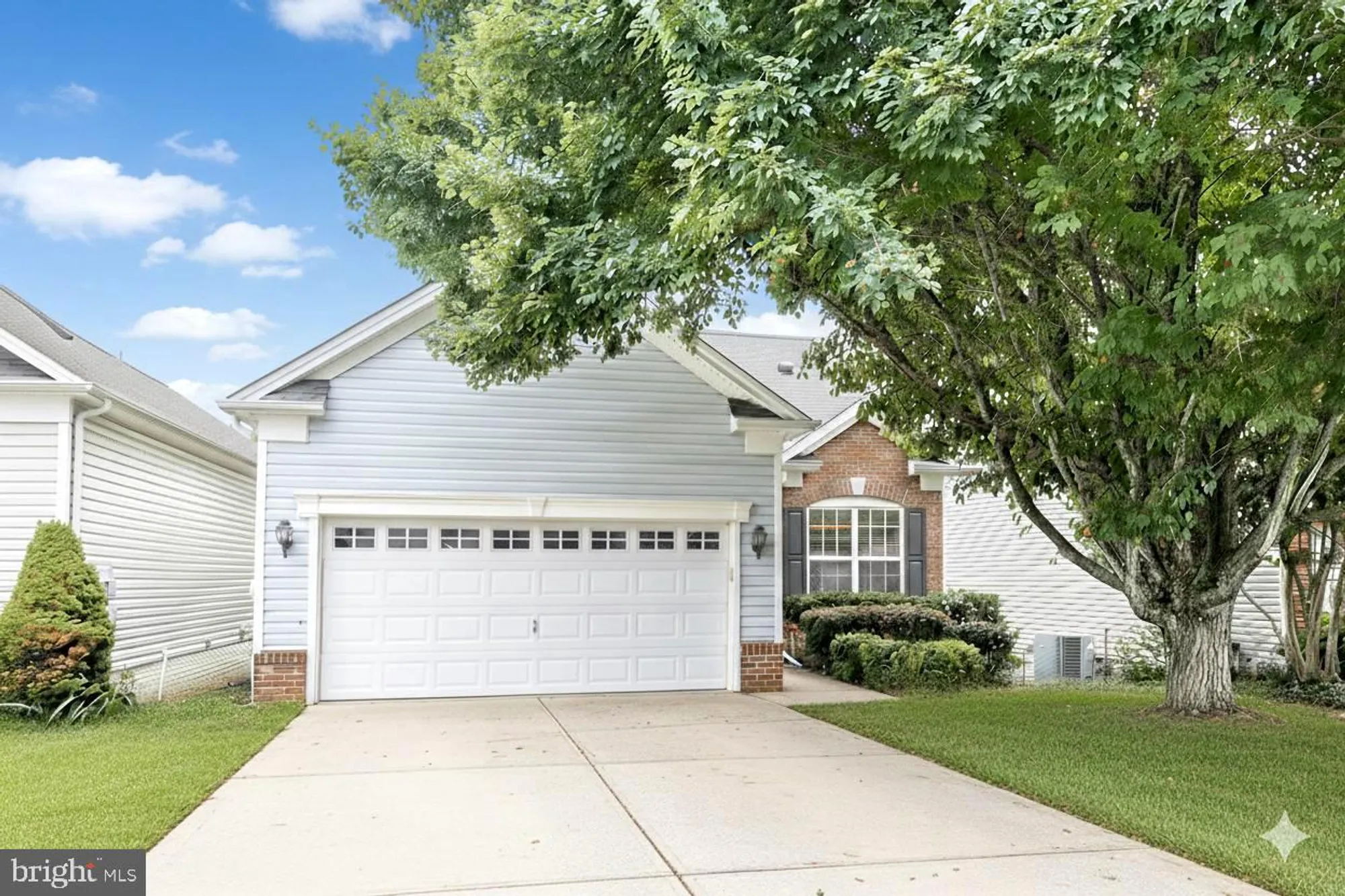 Property Slideshow image 1 of 81 | 5 bluefield ln, Fredericksburg, VA, 22406