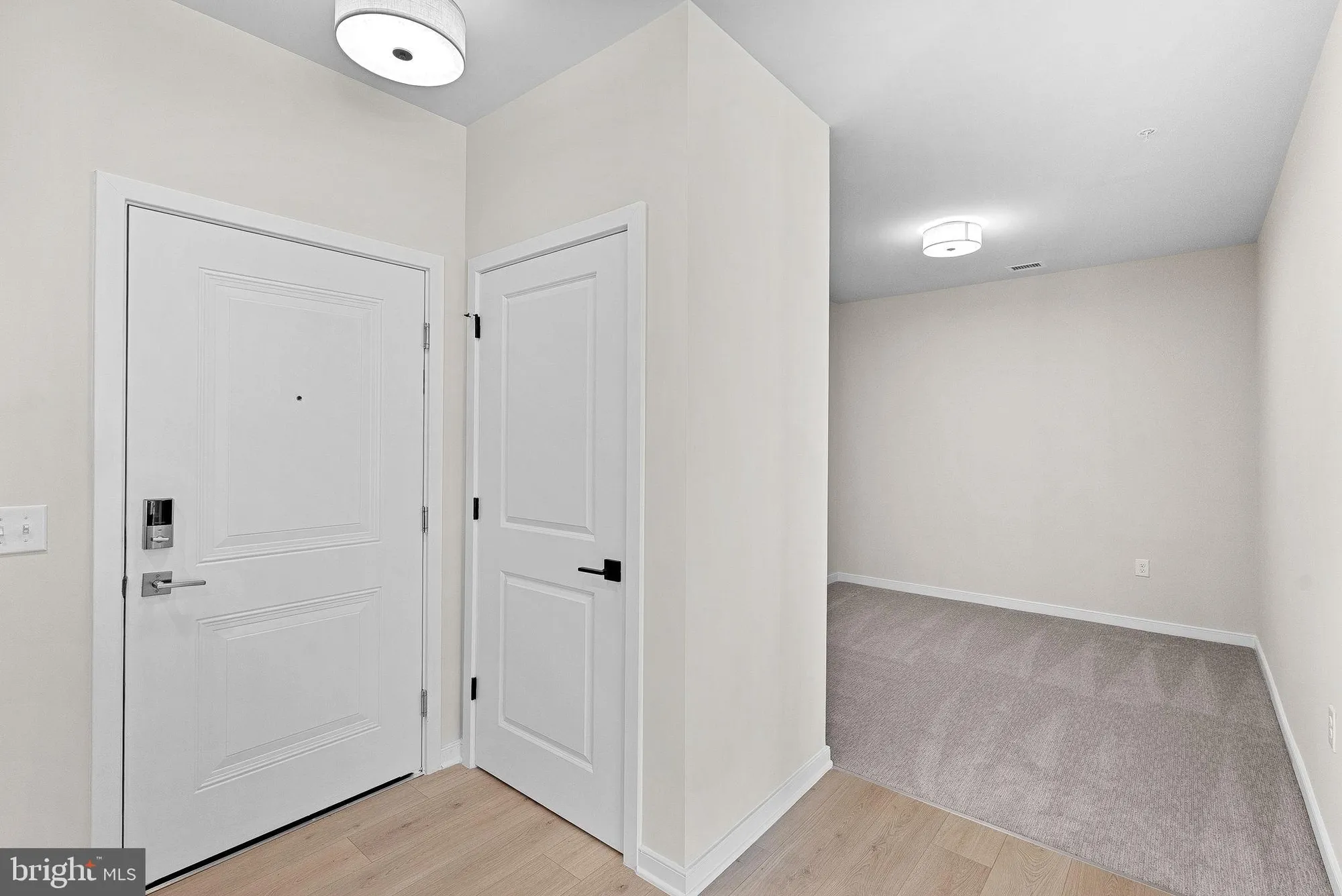 Property Slideshow image 30 of 44 | 750 mount airy ter ne unit 304, Leesburg, VA, 20176