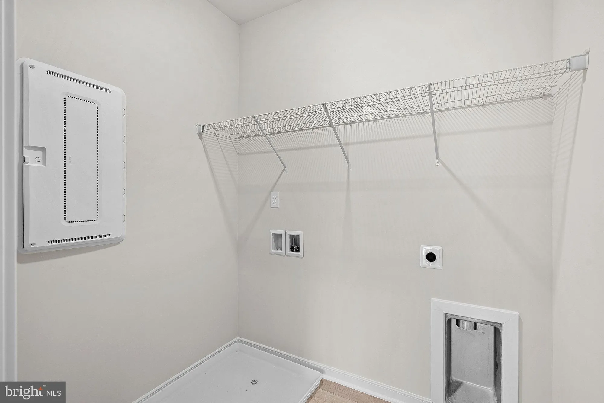 Property Slideshow image 29 of 44 | 750 mount airy ter ne unit 304, Leesburg, VA, 20176