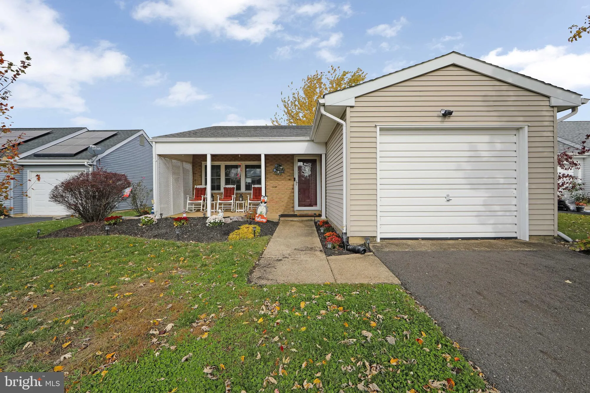 Property Slideshow image 1 of 28 | 47 chatham pl, Southampton, NJ, 08088