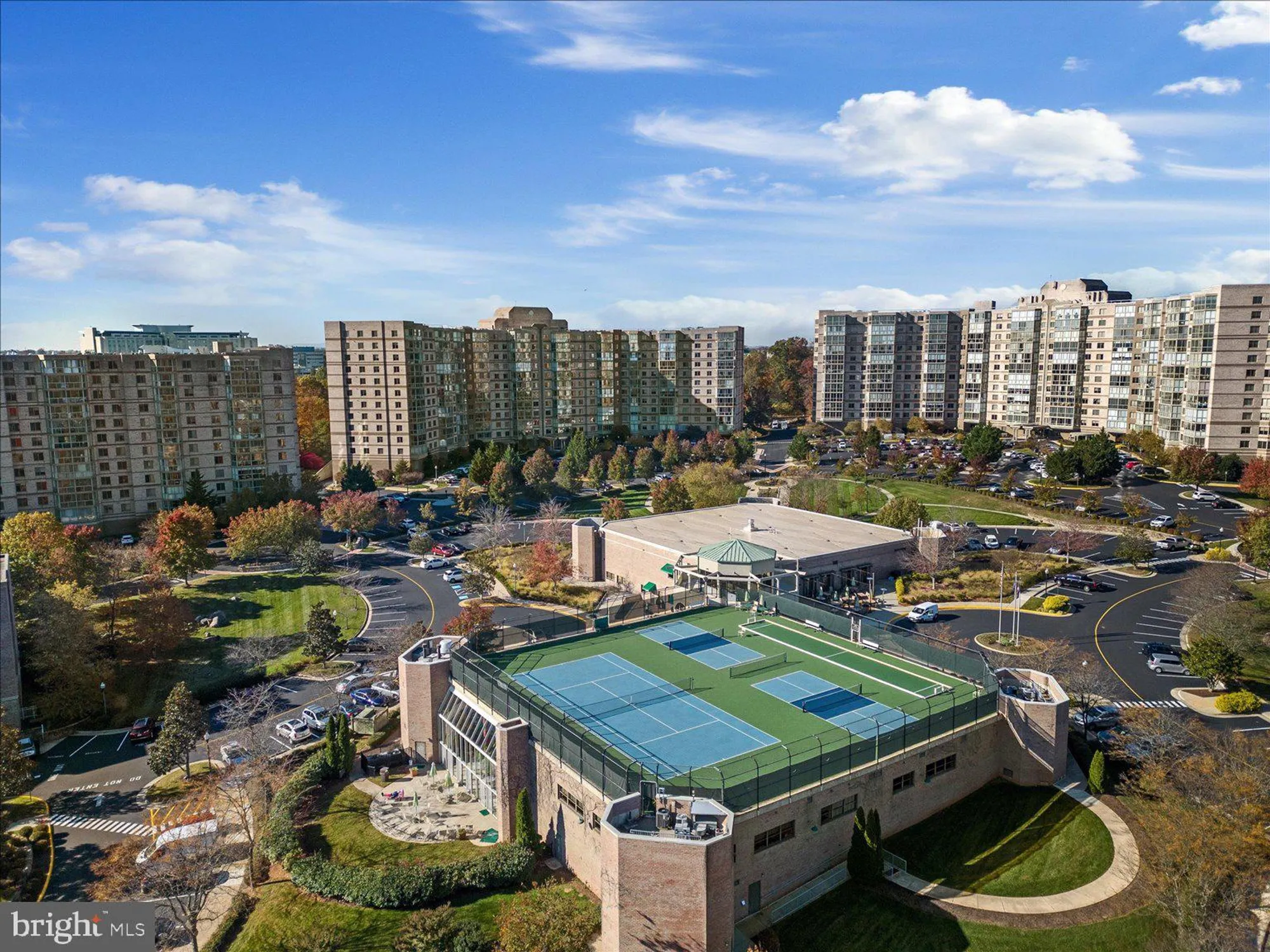 Property Slideshow image 38 of 44 | 19375 cypress ridge ter 207, Leesburg, VA, 20176