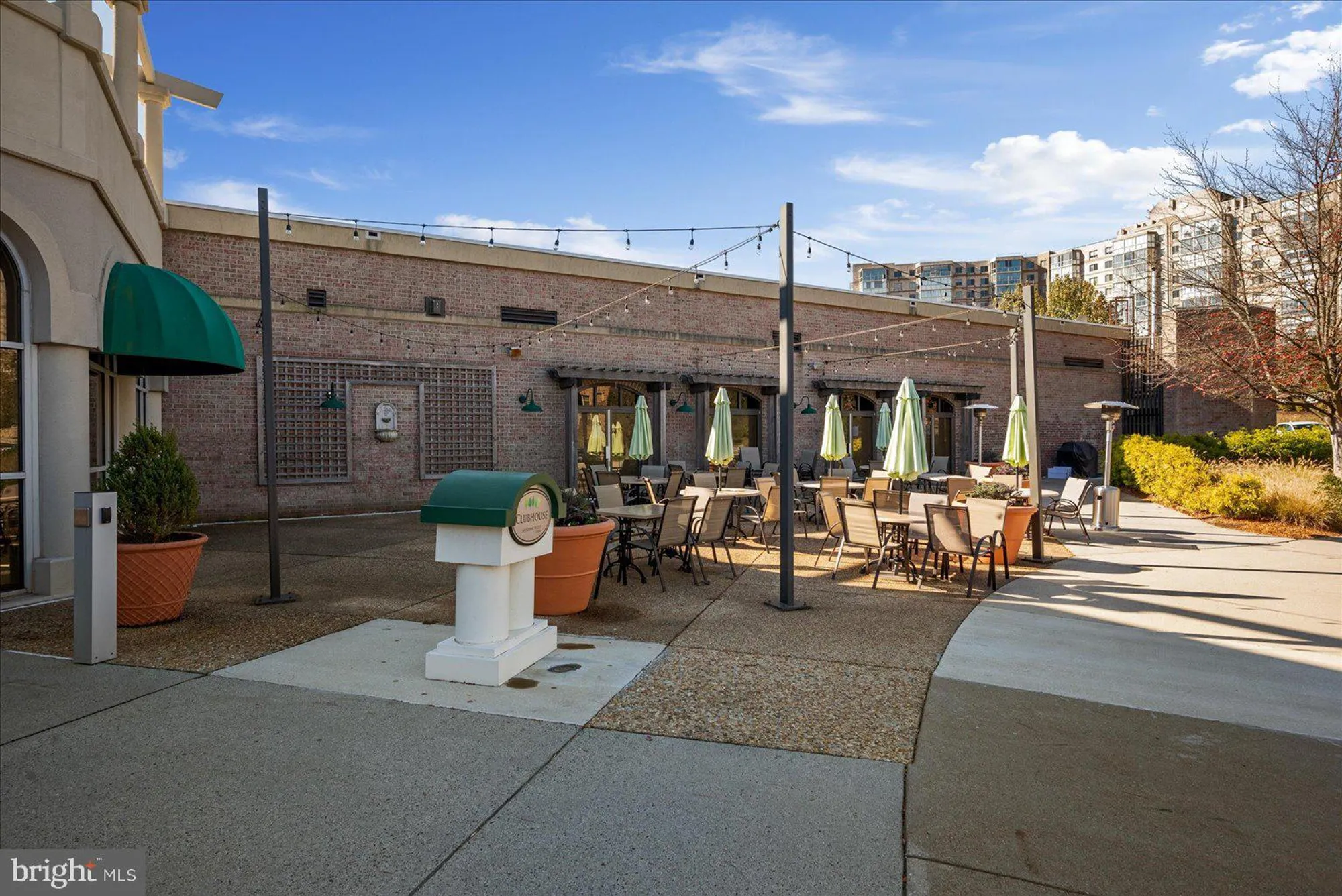 Property Slideshow image 39 of 44 | 19375 cypress ridge ter 207, Leesburg, VA, 20176