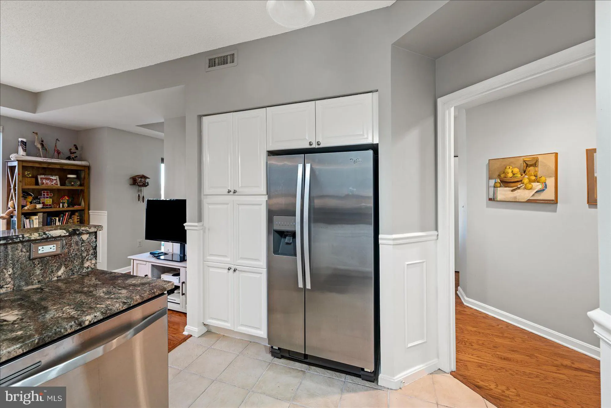 Property Slideshow image 15 of 44 | 19375 cypress ridge ter 207, Leesburg, VA, 20176