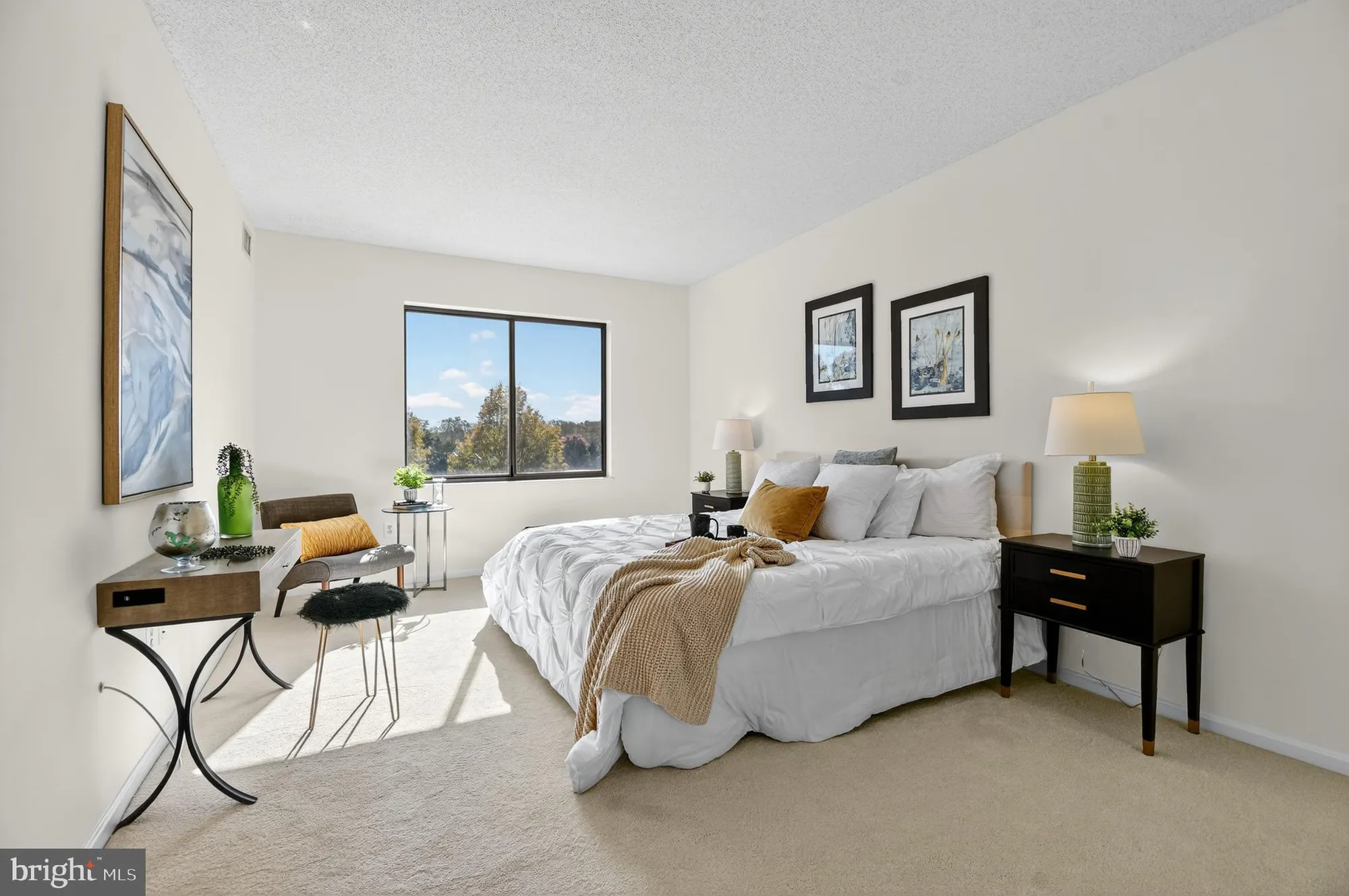 Property Slideshow image 21 of 45 | 3005 s leisure world blvd 426, Silver Spring, MD, 20906