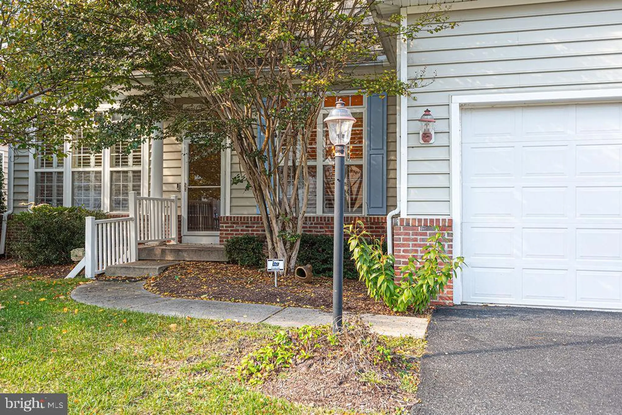 Property Slideshow image 2 of 73 | 8 long point ct, Ocean Pines, MD, 21811