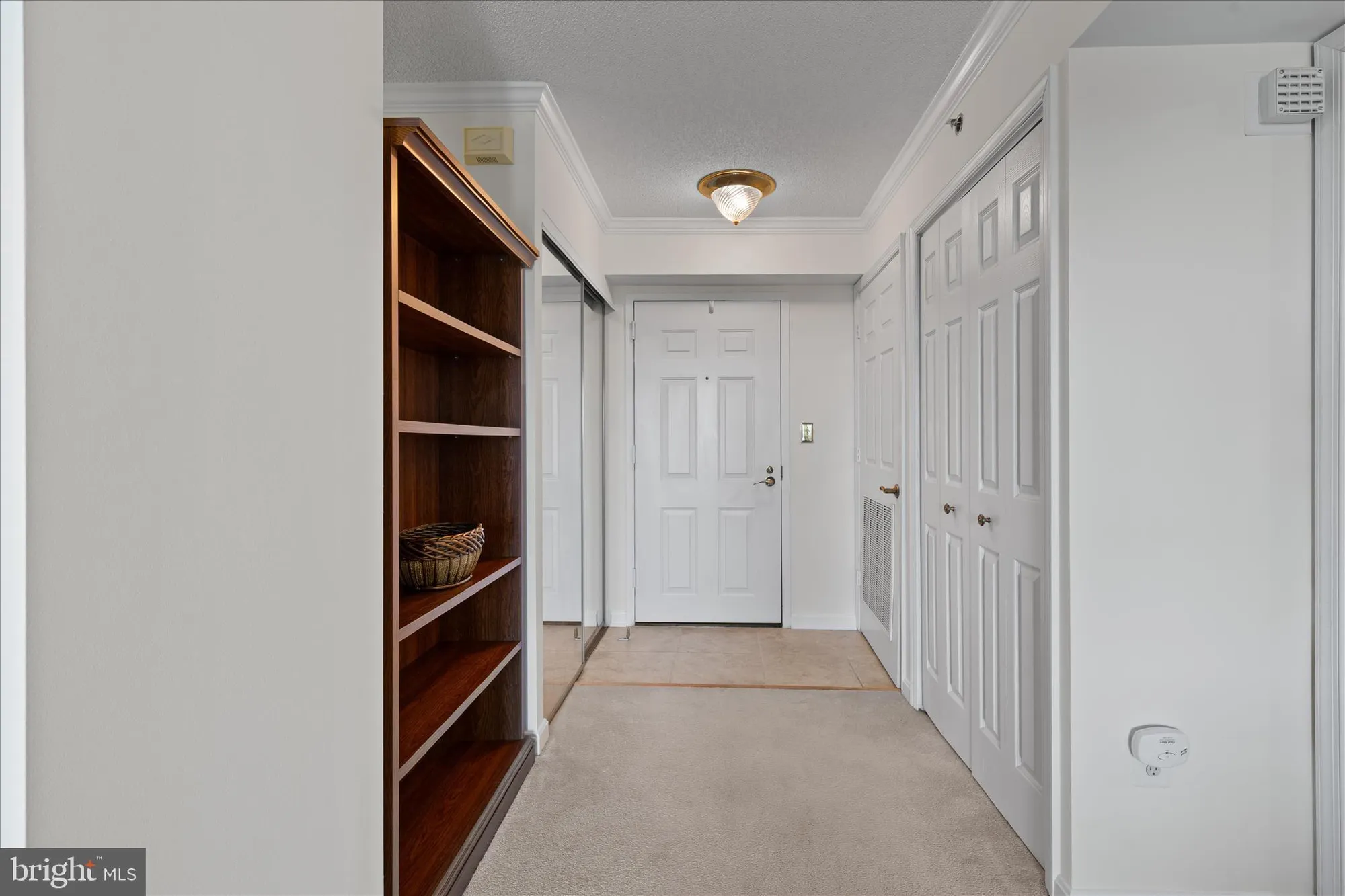 Property Slideshow image 15 of 80 | 19385 cypress ridge ter unit 907, Leesburg, VA, 20176