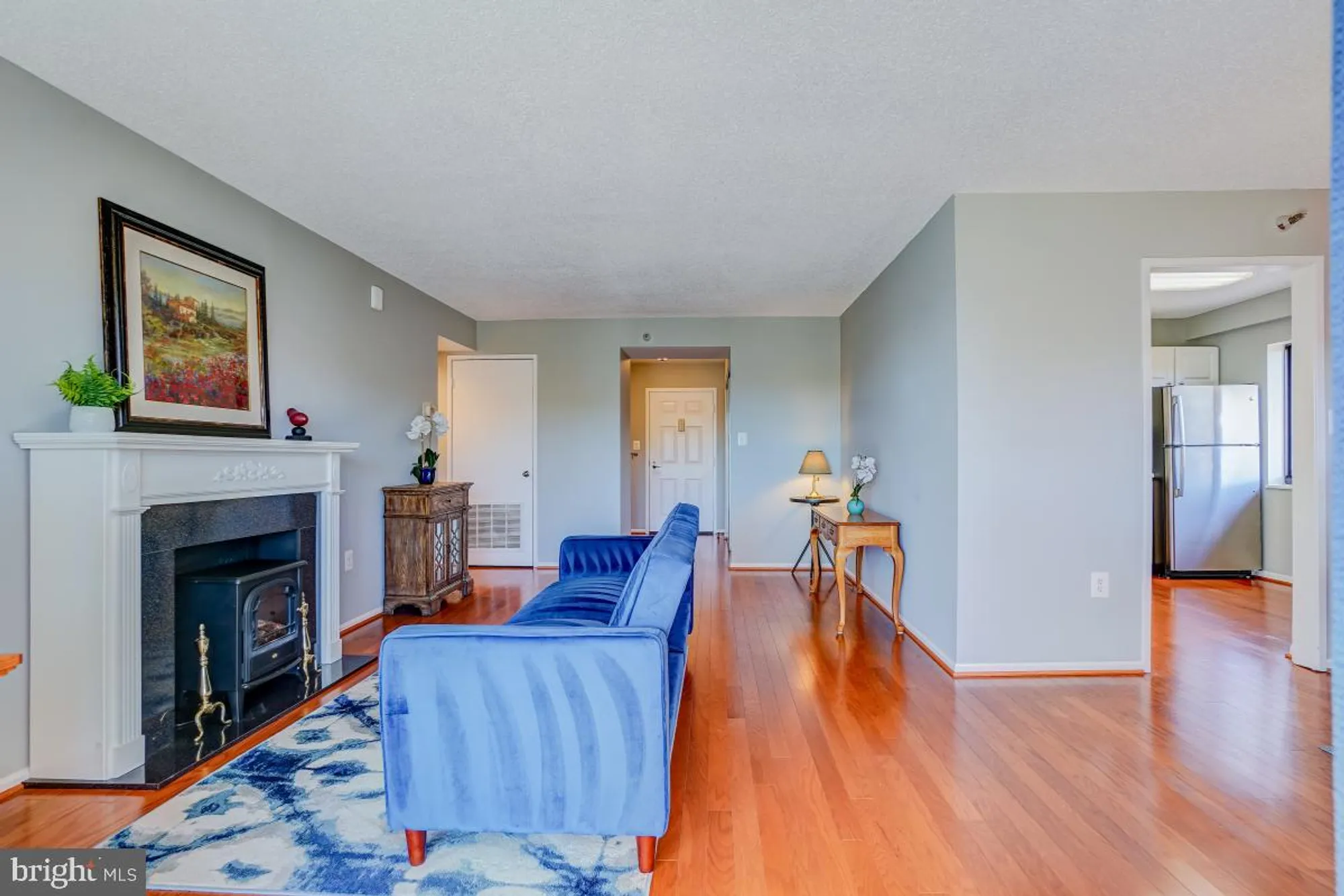 Property Slideshow image 9 of 33 | 15101 interlachen dr 1-625, Silver Spring, MD, 20906