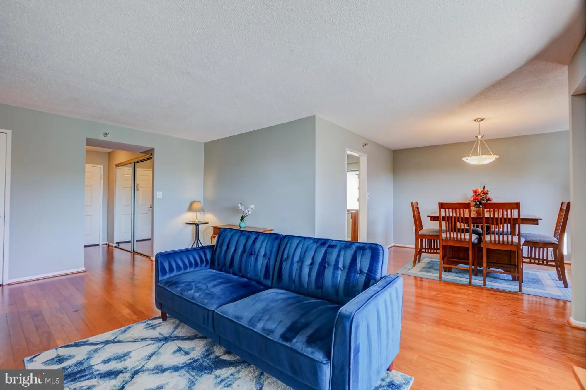 Property Slideshow image 7 of 33 | 15101 interlachen dr 1-625, Silver Spring, MD, 20906
