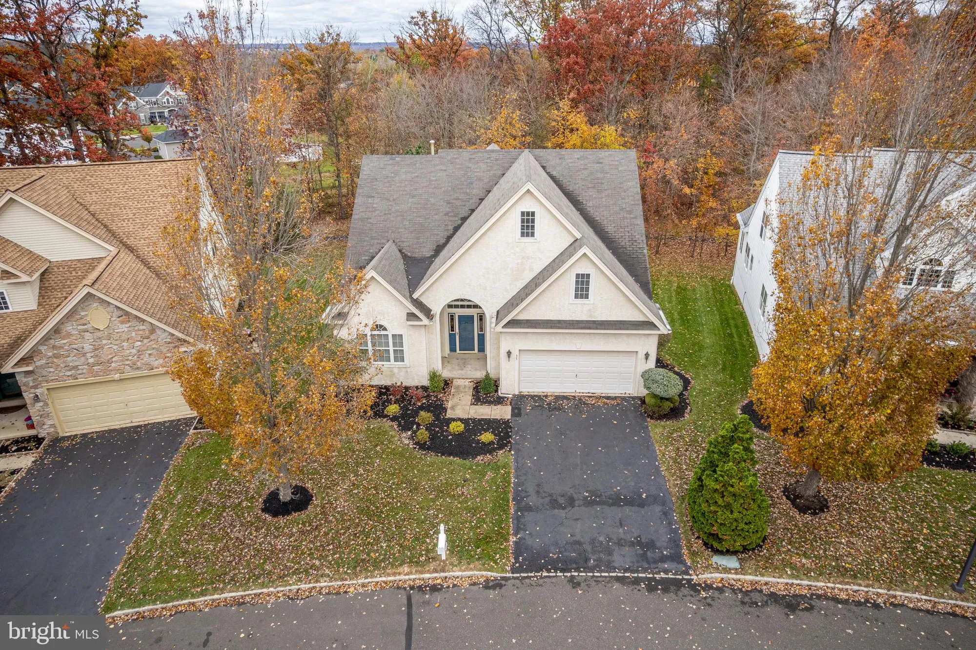 Property Slideshow image 4 of 101 | 625 n settlers cir, Warrington, PA, 18976