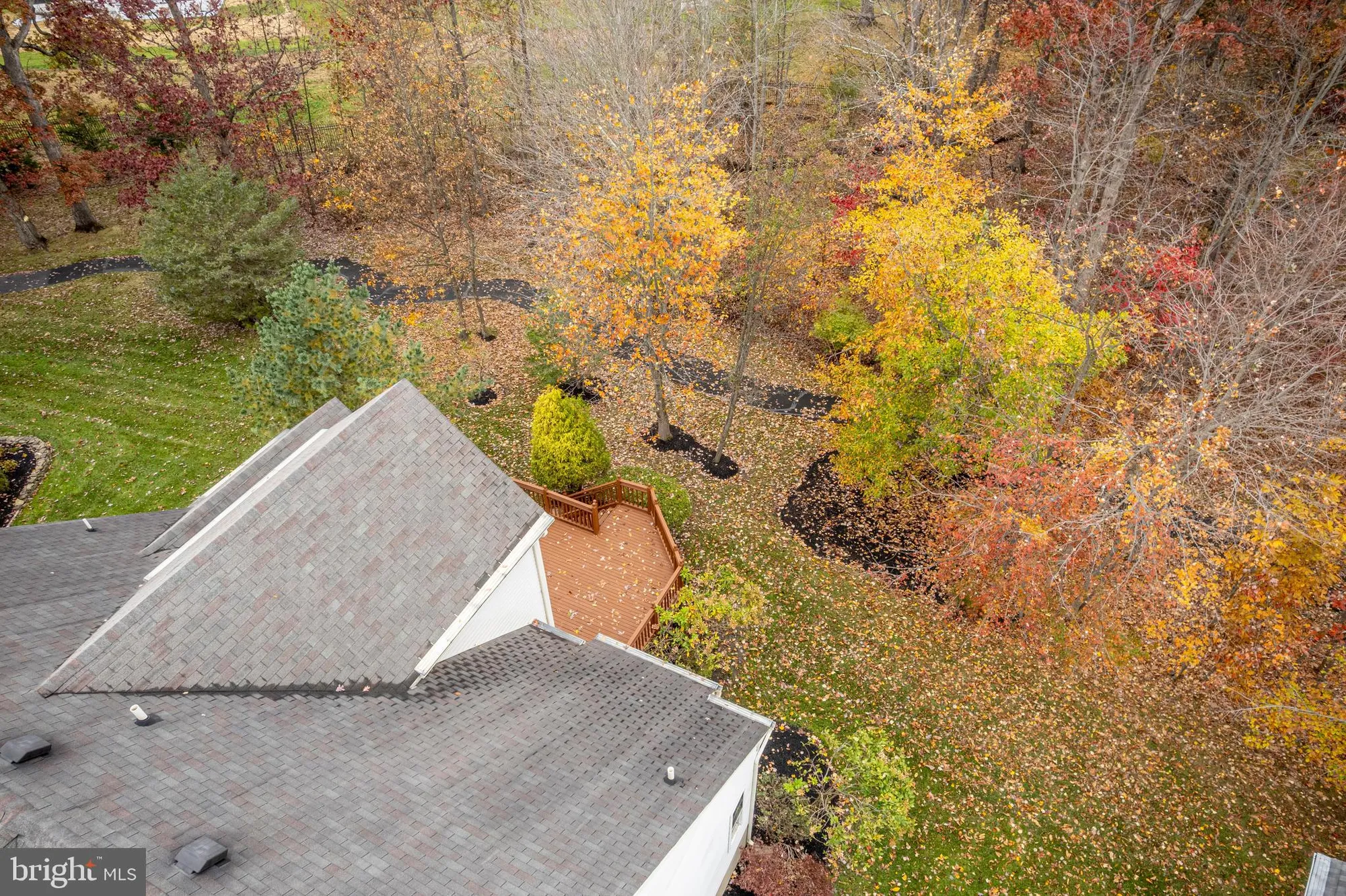 Property Slideshow image 16 of 101 | 625 n settlers cir, Warrington, PA, 18976