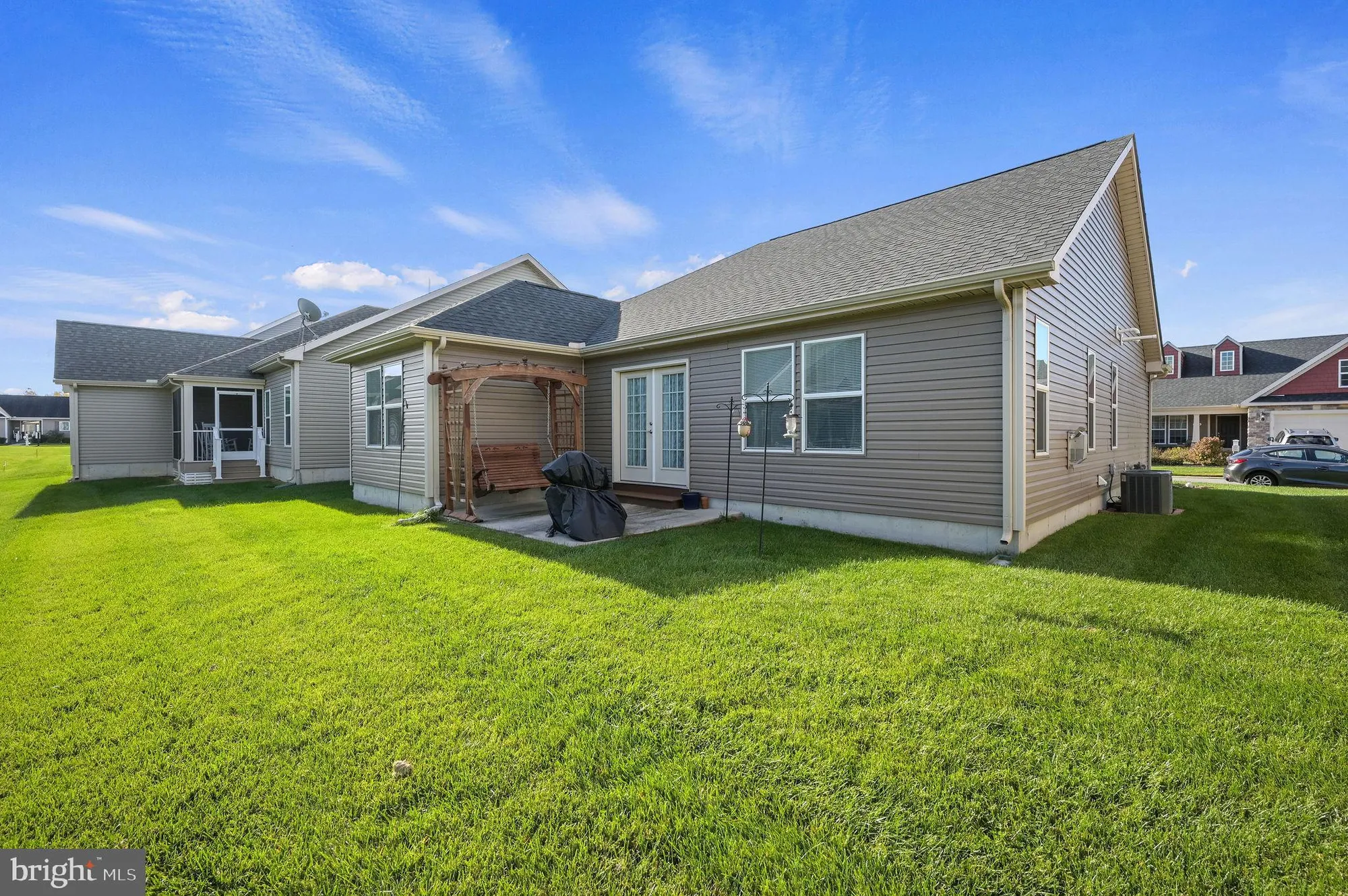 Property Slideshow image 3 of 27 | 135 casselberry ln, Dover, DE, 19904