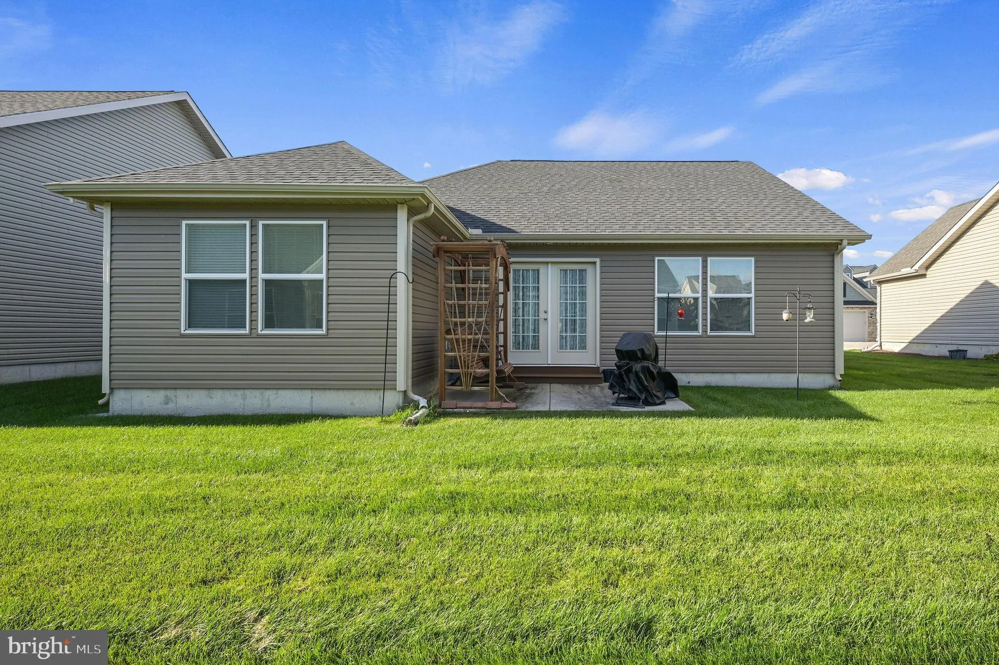 Property Slideshow image 4 of 27 | 135 casselberry ln, Dover, DE, 19904