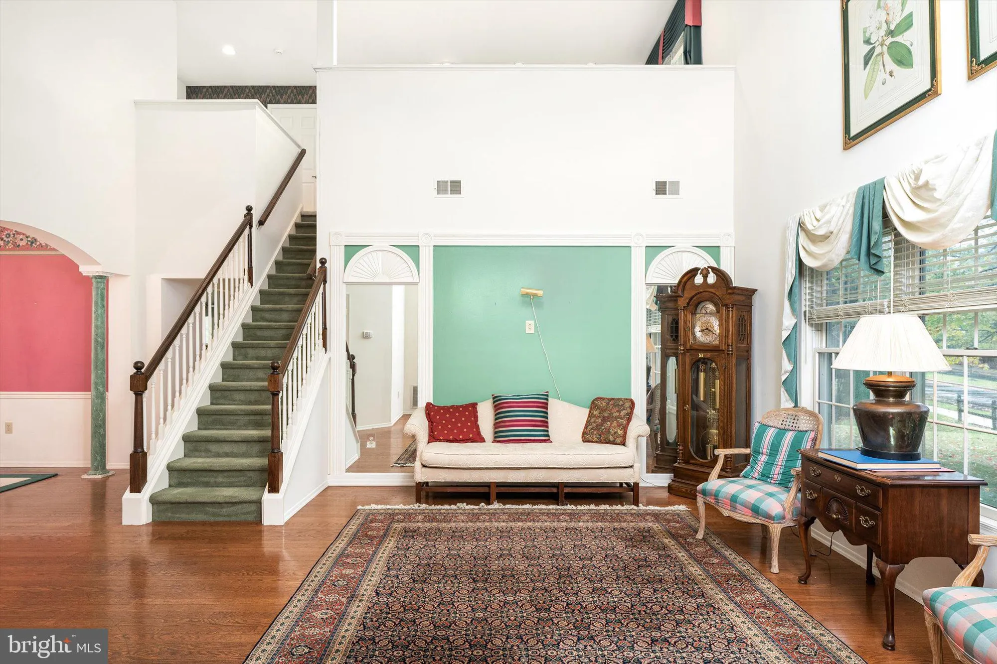 Property Slideshow image 3 of 25 | 213 homestead cir, Columbus, NJ, 08022