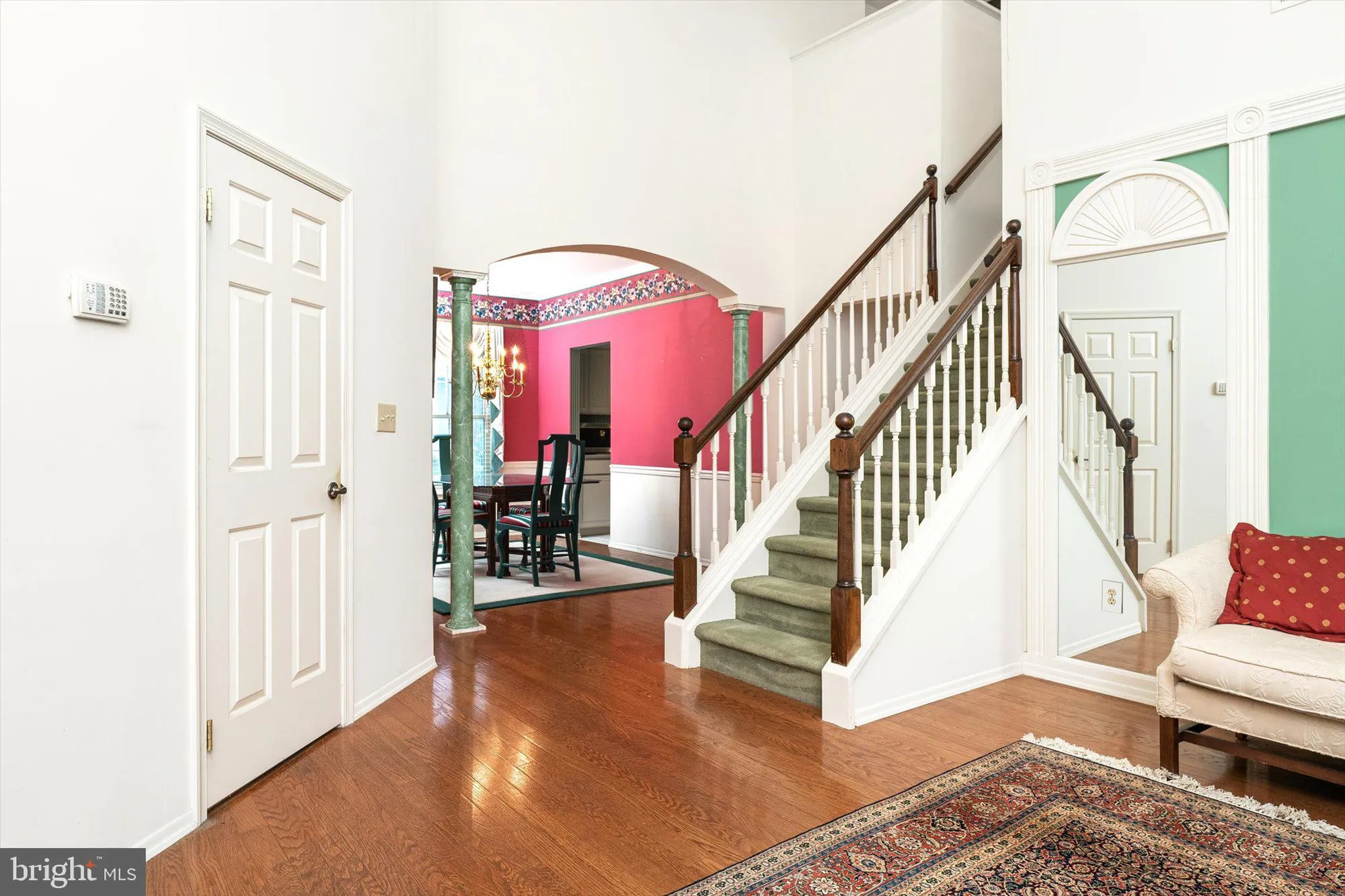 Property Slideshow image 6 of 25 | 213 homestead cir, Columbus, NJ, 08022