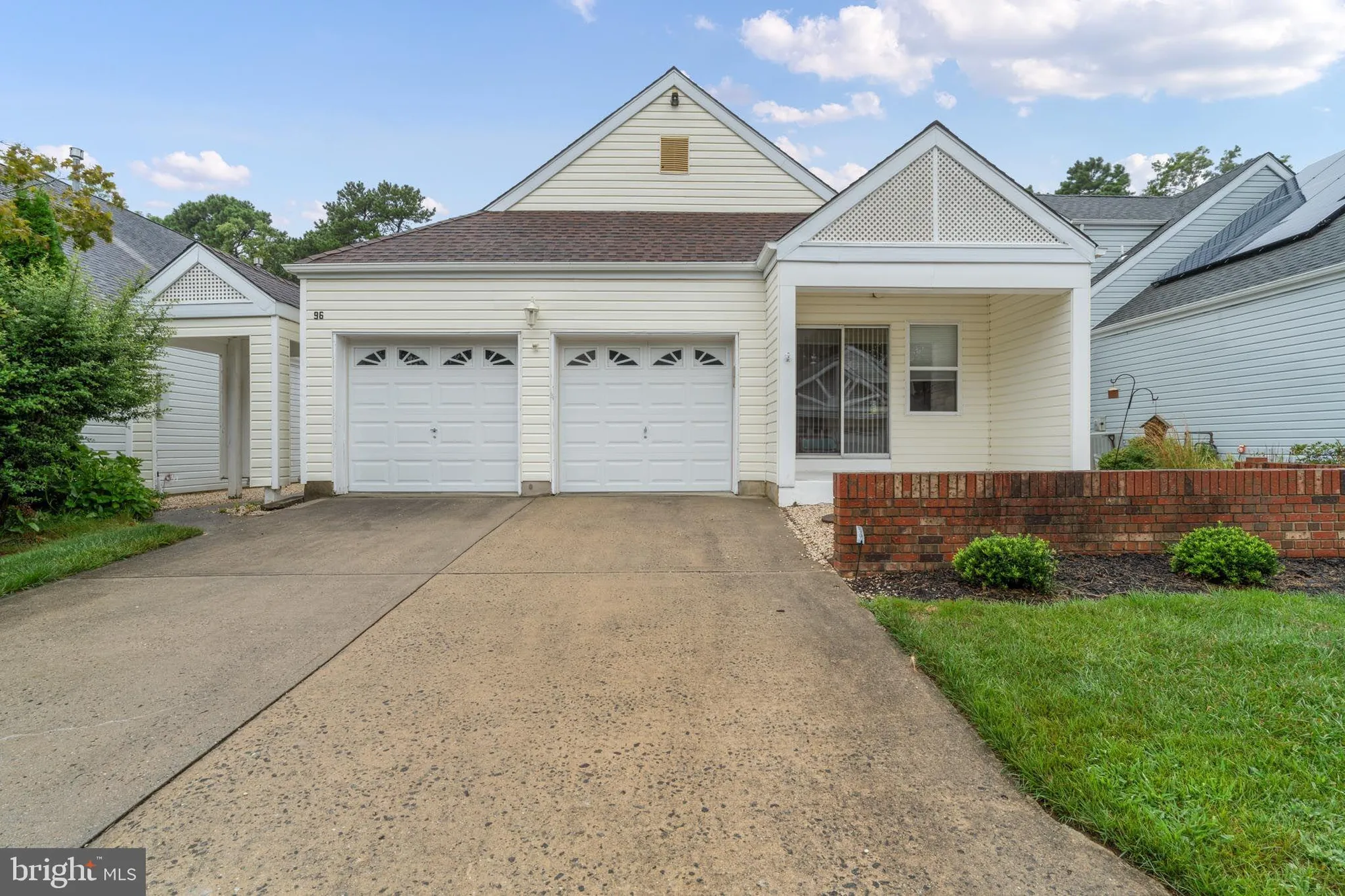 Property Slideshow image 2 of 26 | 96 deerfield dr, Manahawkin, NJ, 08050