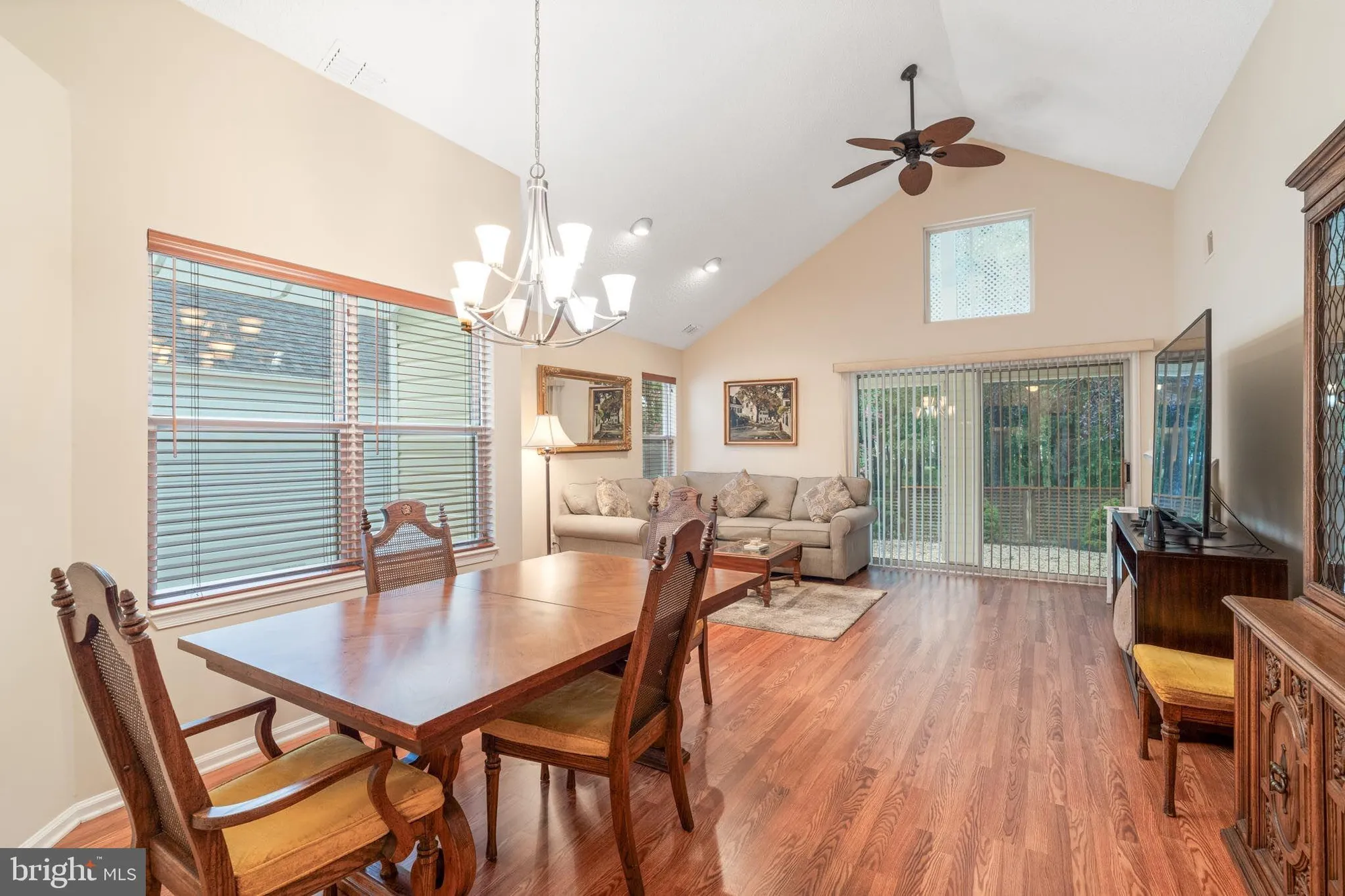 Property Slideshow image 6 of 26 | 96 deerfield dr, Manahawkin, NJ, 08050