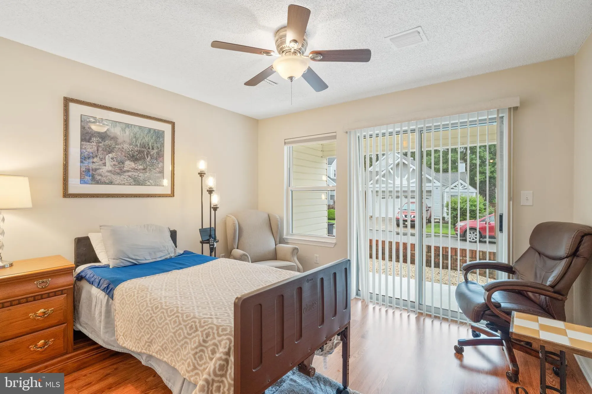 Property Slideshow image 21 of 26 | 96 deerfield dr, Manahawkin, NJ, 08050