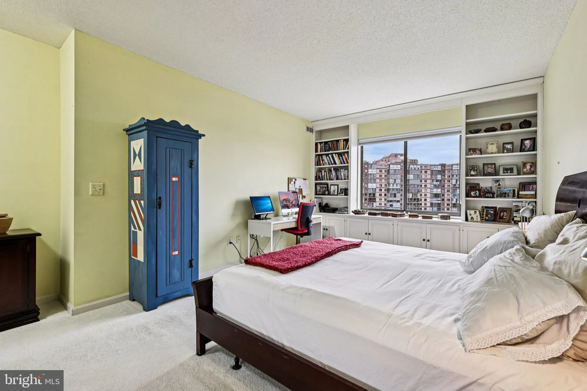 Property Slideshow image 24 of 33 | 19375 cypress ridge ter unit 708, Leesburg, VA, 20176