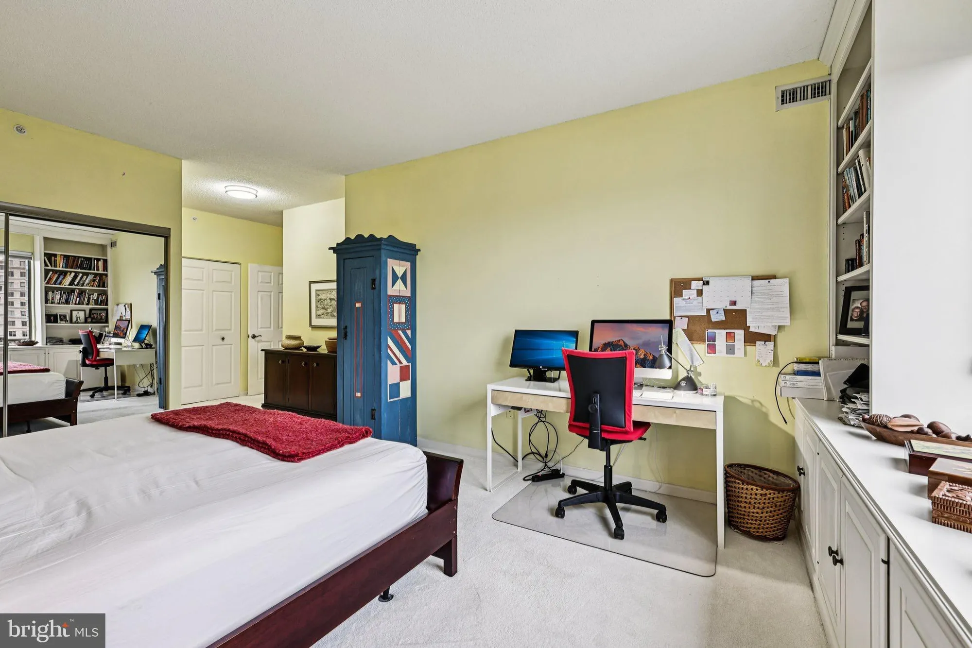 Property Slideshow image 25 of 33 | 19375 cypress ridge ter unit 708, Leesburg, VA, 20176