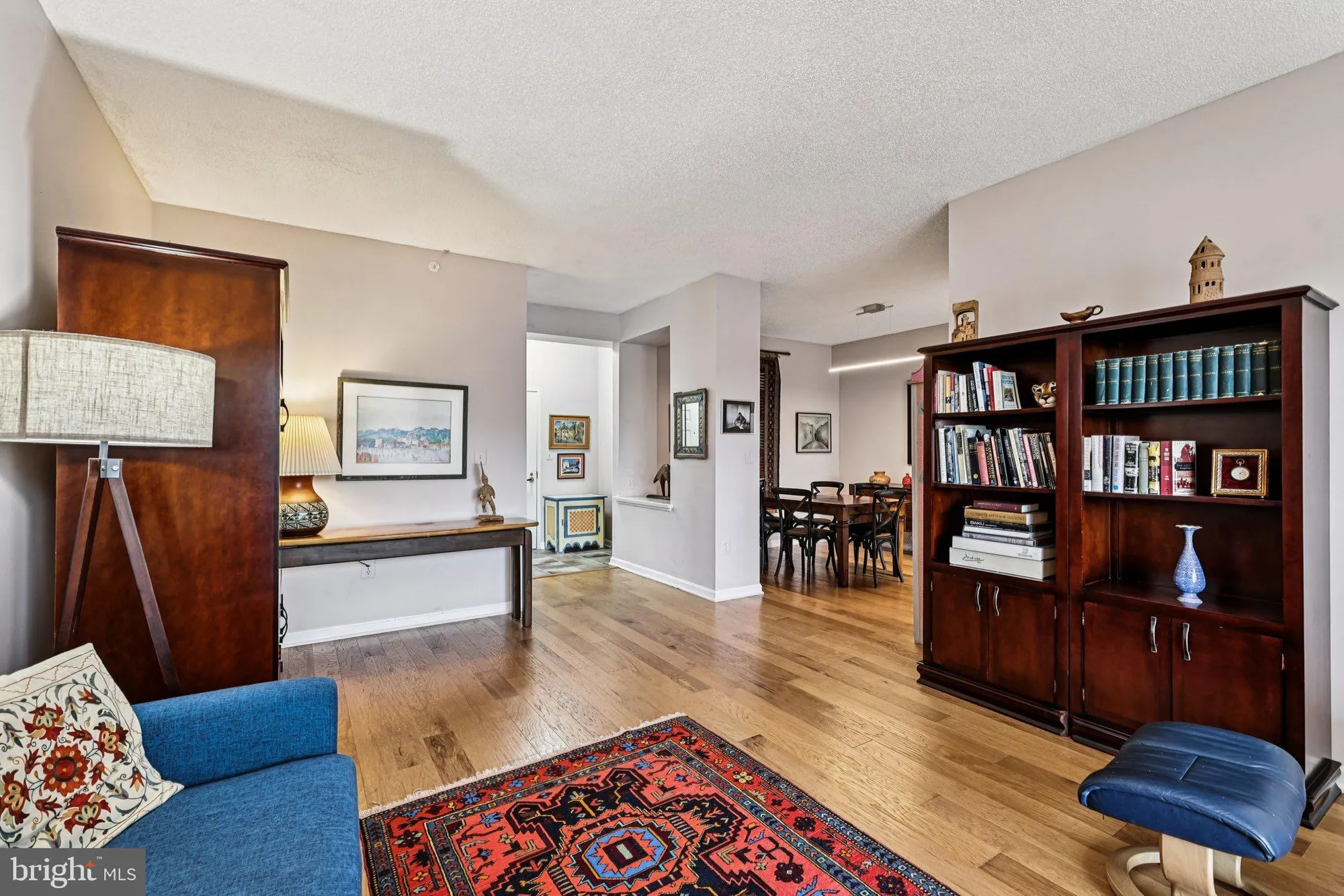 Property Slideshow image 11 of 33 | 19375 cypress ridge ter unit 708, Leesburg, VA, 20176