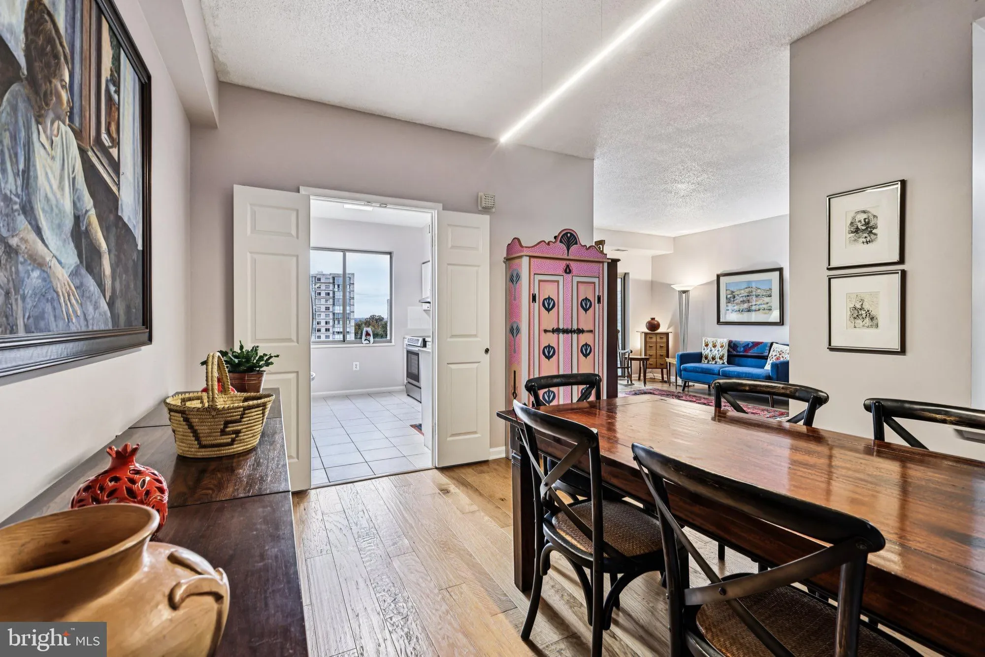 Property Slideshow image 14 of 33 | 19375 cypress ridge ter unit 708, Leesburg, VA, 20176